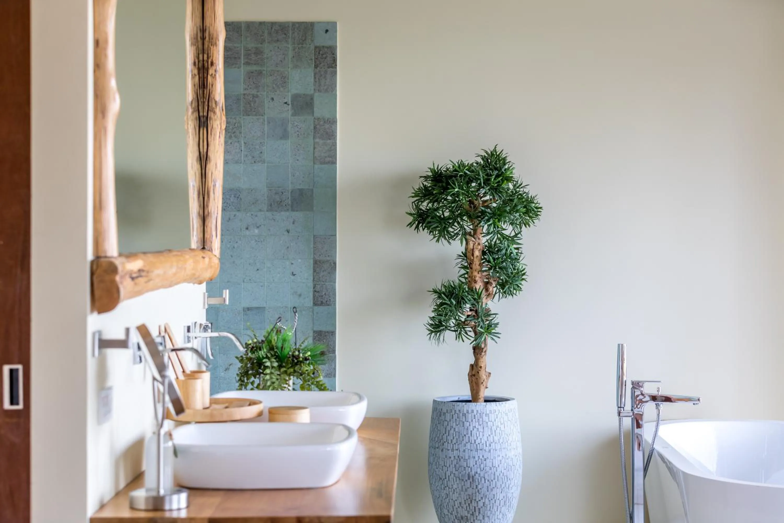 Wild Cottages Luxury and Natural - SHA Extra Plus Certified