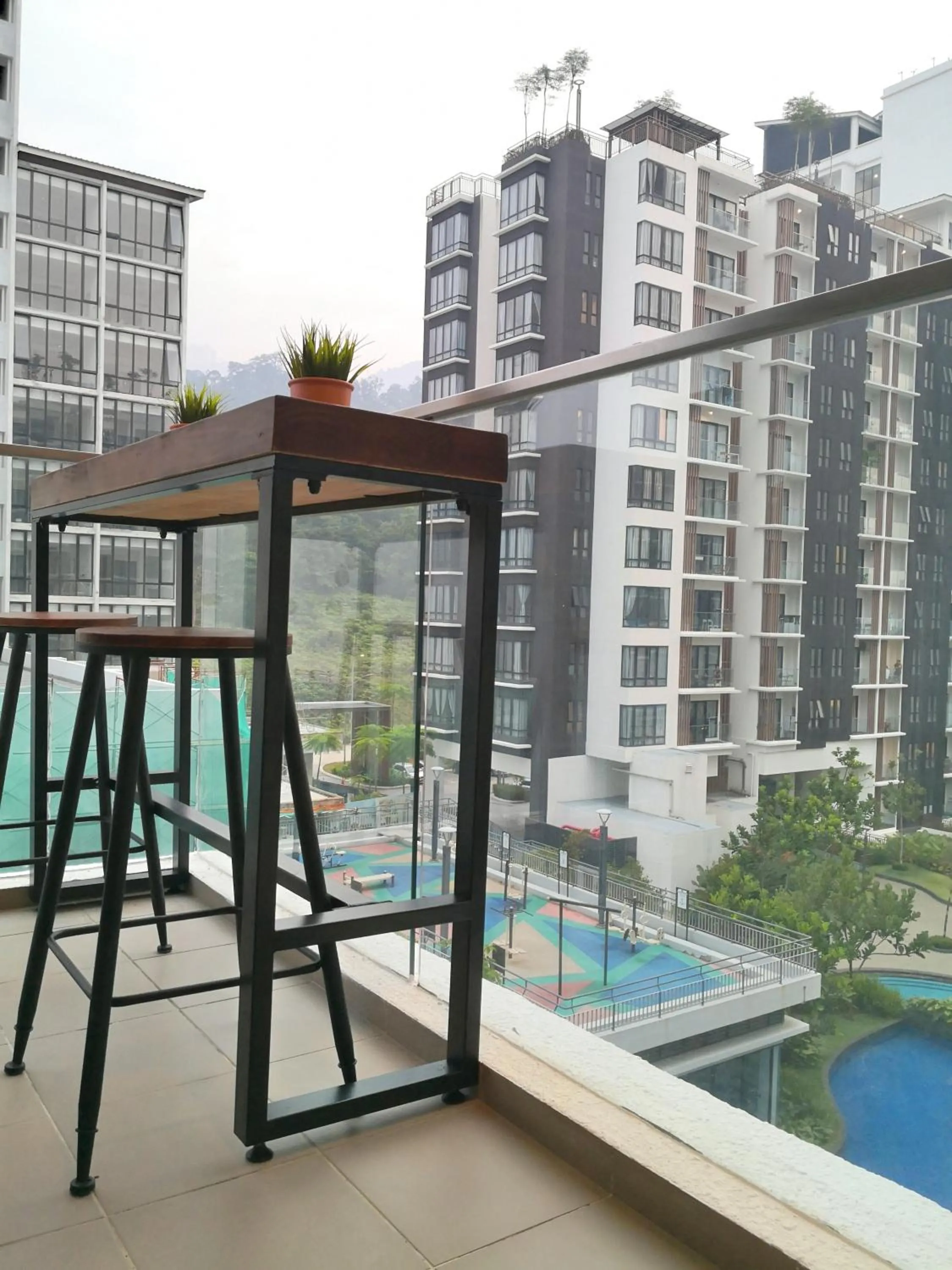 Balcony/Terrace in Urban Tropic@Midhill Genting Highland (Free Wi-Fi)