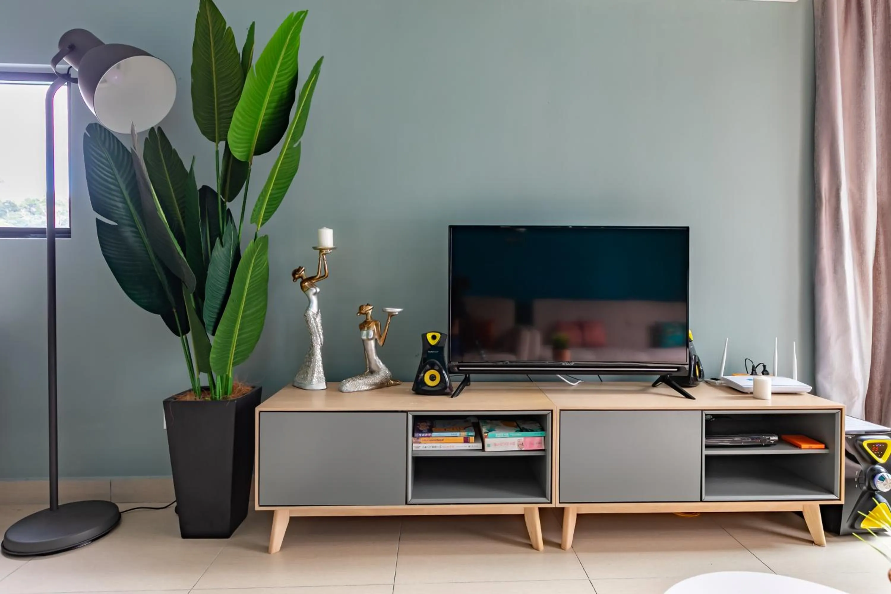 TV and multimedia in Urban Tropic@Midhill Genting Highland (Free Wi-Fi)