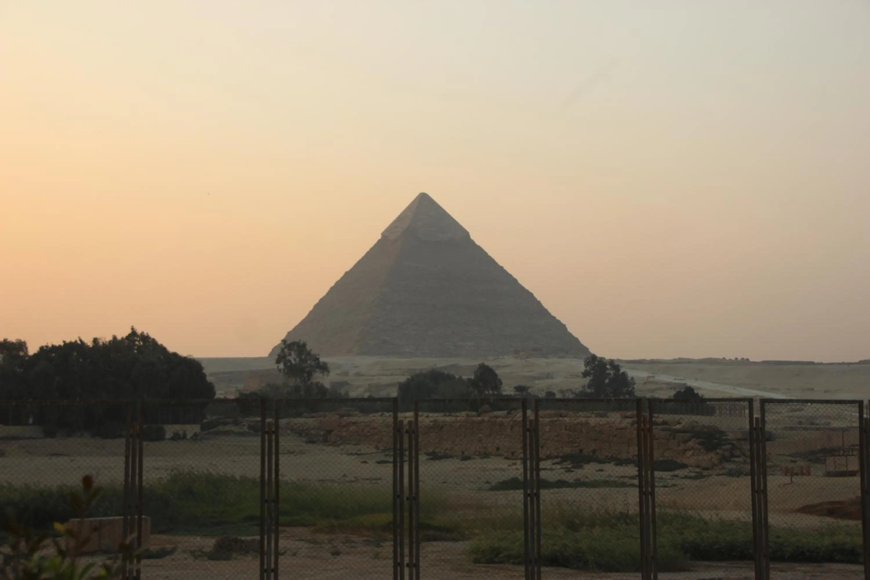 Sunset in Farida Pyramids Boutique Hotel