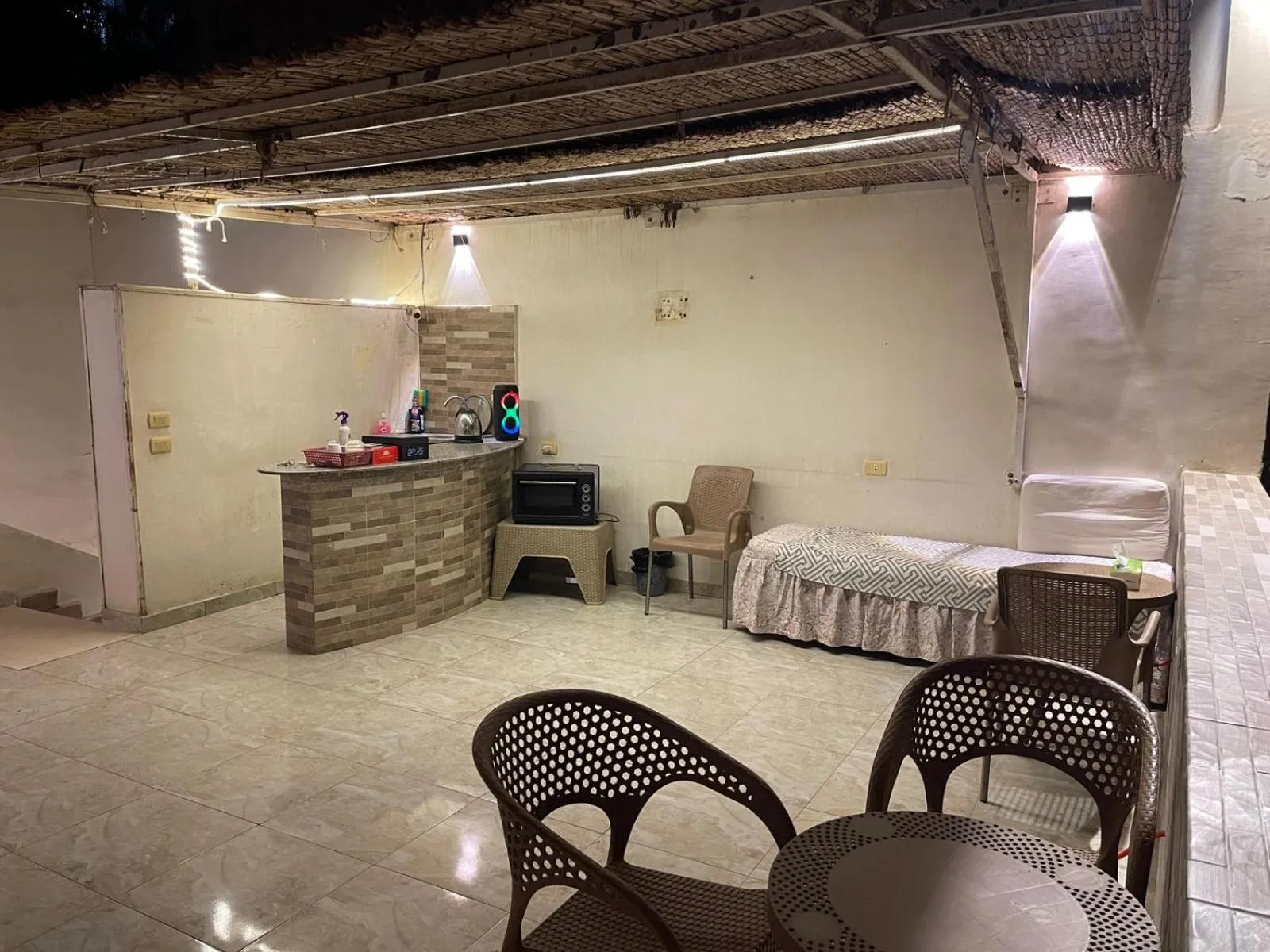 Restaurant/places to eat in Farida Pyramids Boutique Hotel