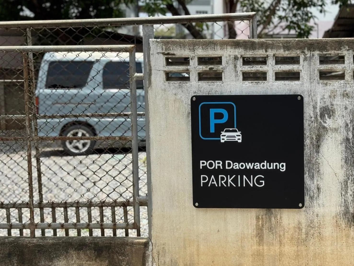 Parking in POR Daowadung