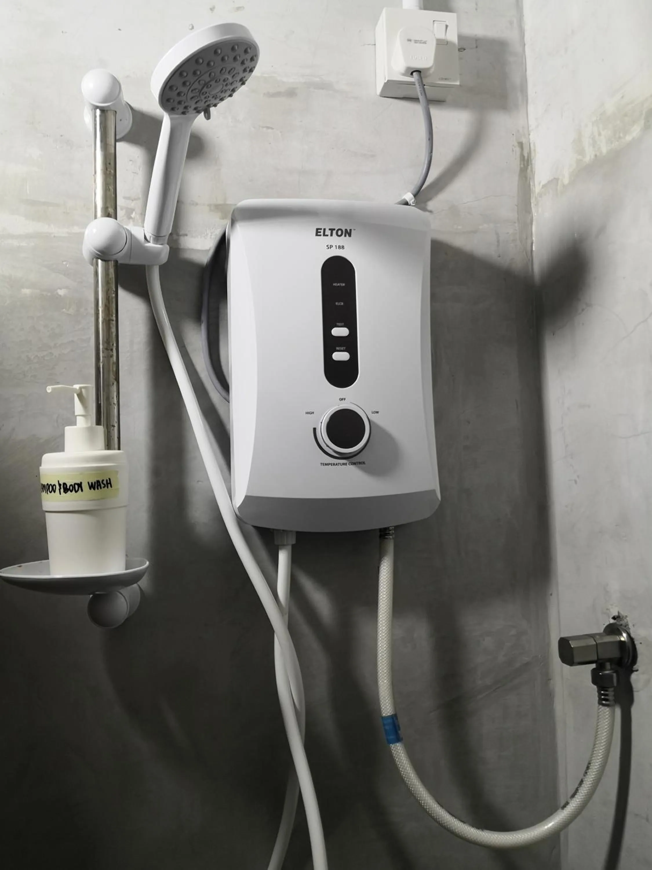 Bathroom in Attrus Bed & Breakfast