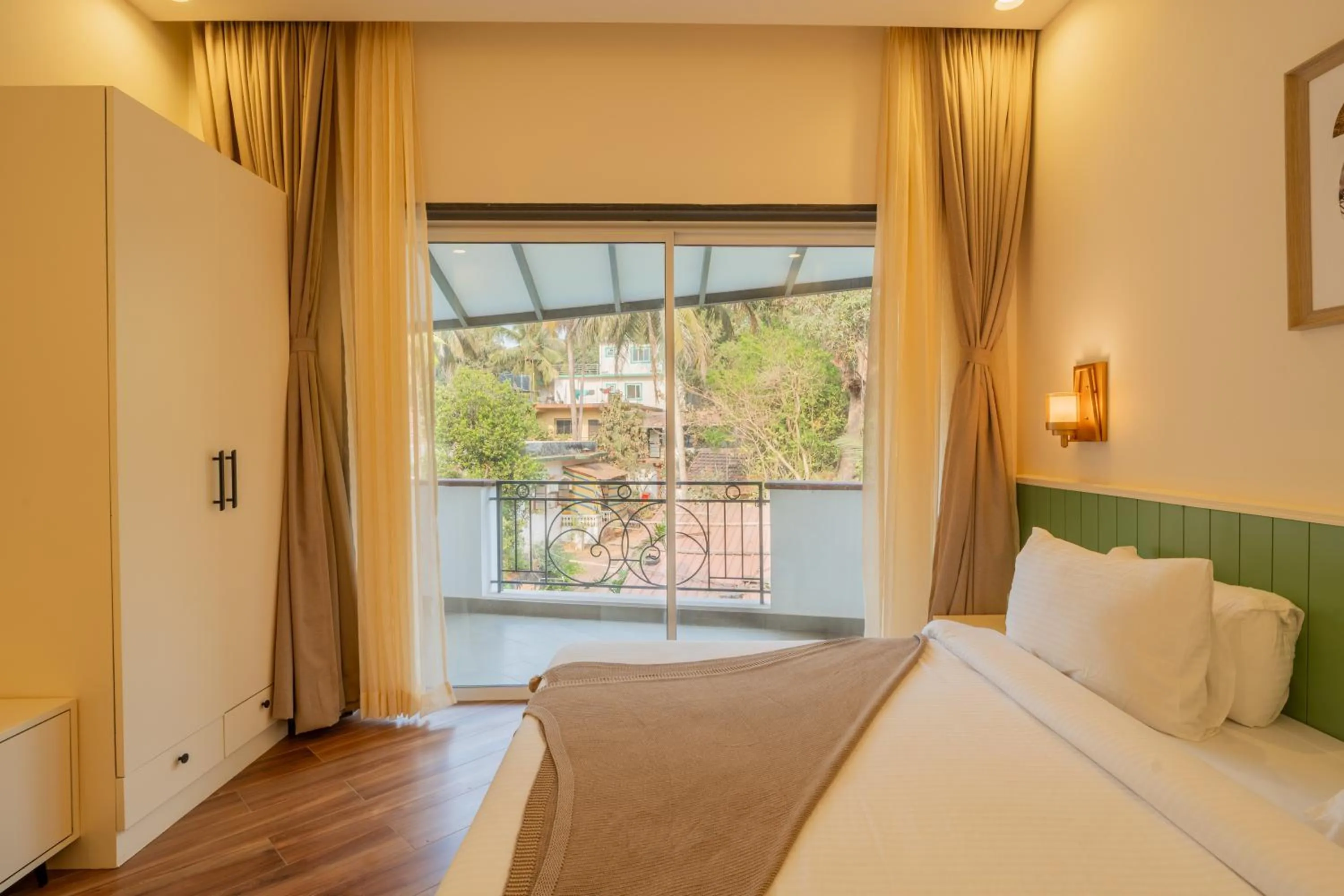 Bed in Hotel Regent Laguna