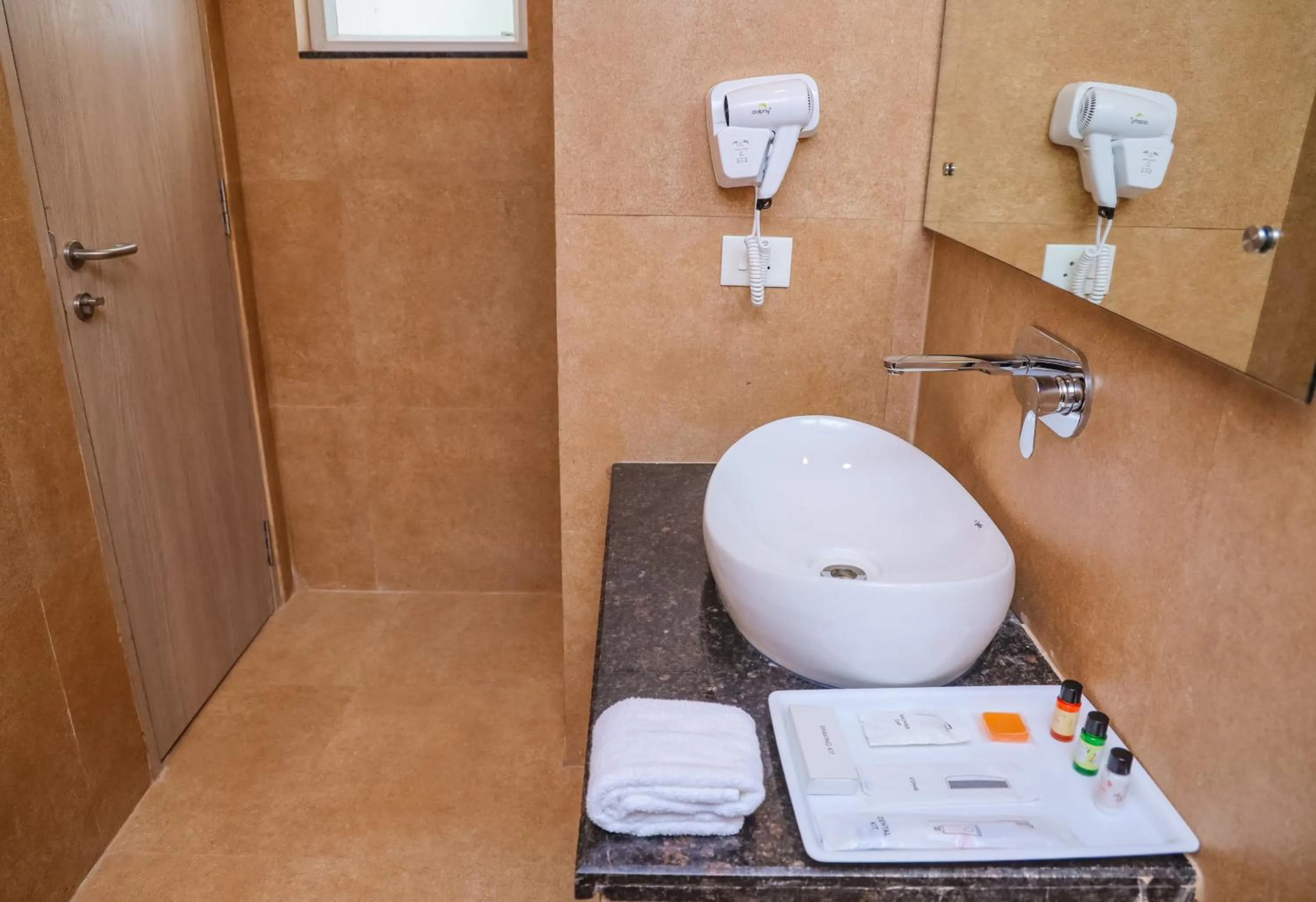 Bathroom in Hotel Regent Laguna