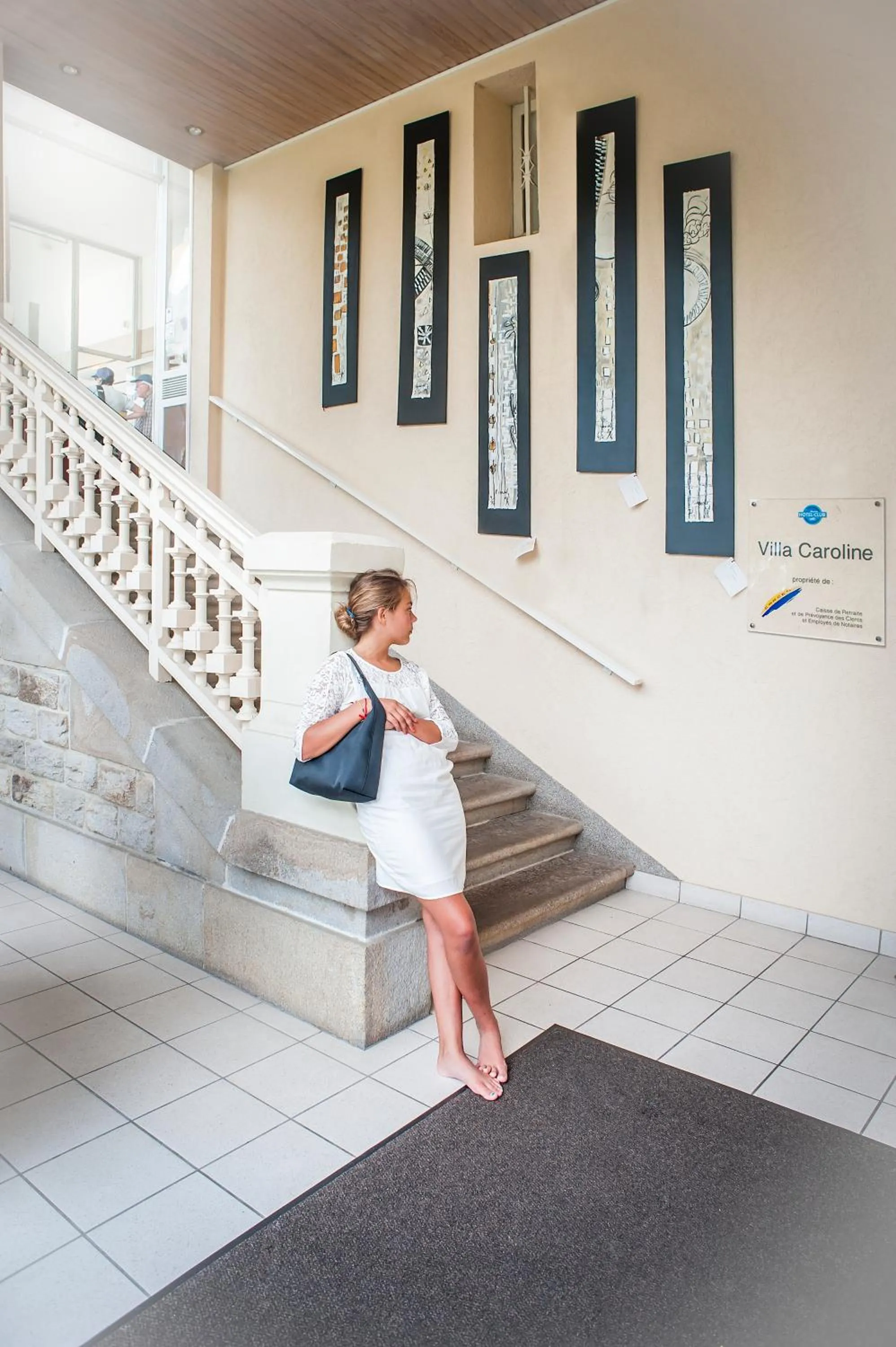 Lobby or reception in Hôtel Vacances Bleues Villa Caroline