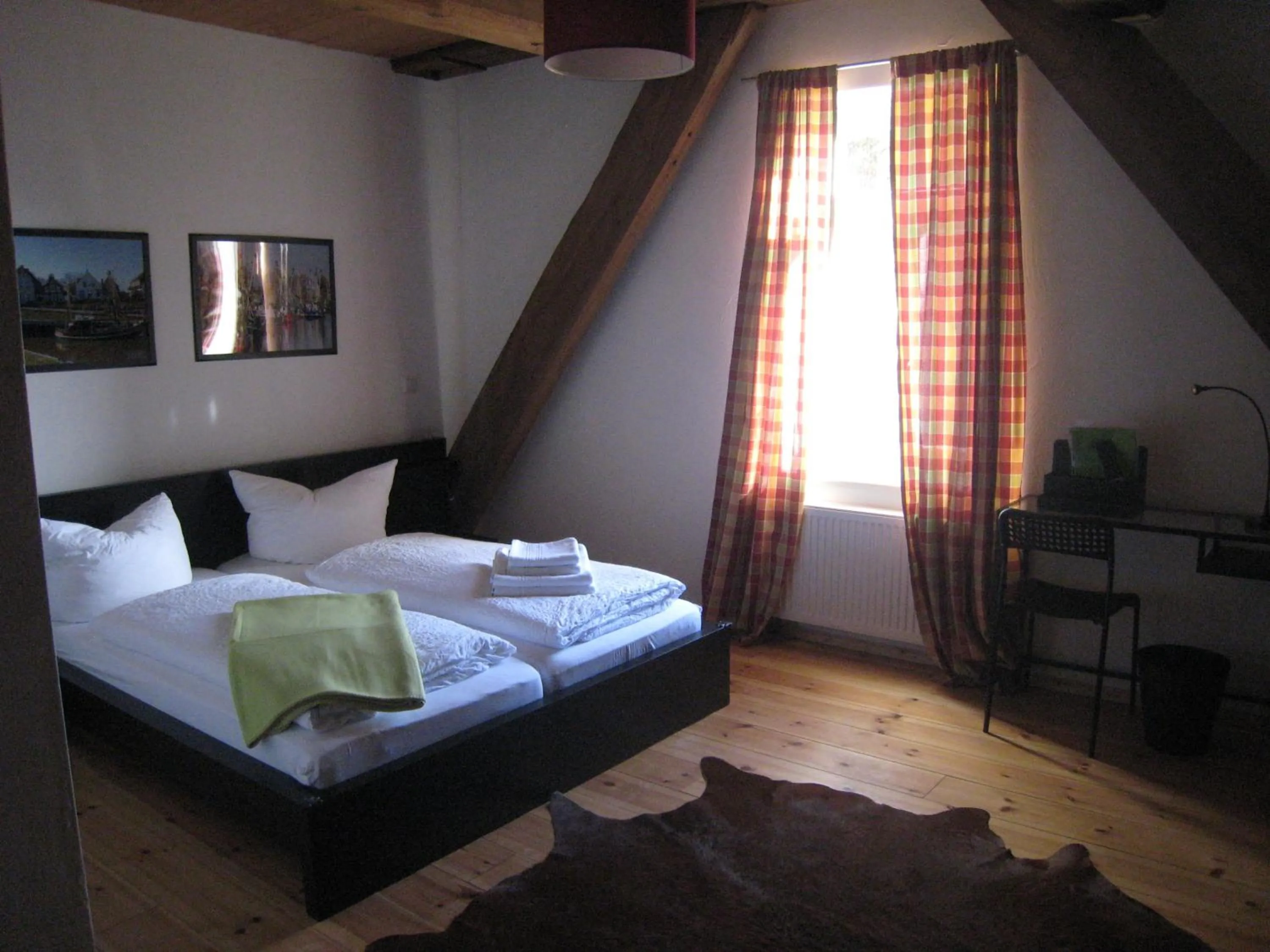 Bed in To`n Schlagboom
