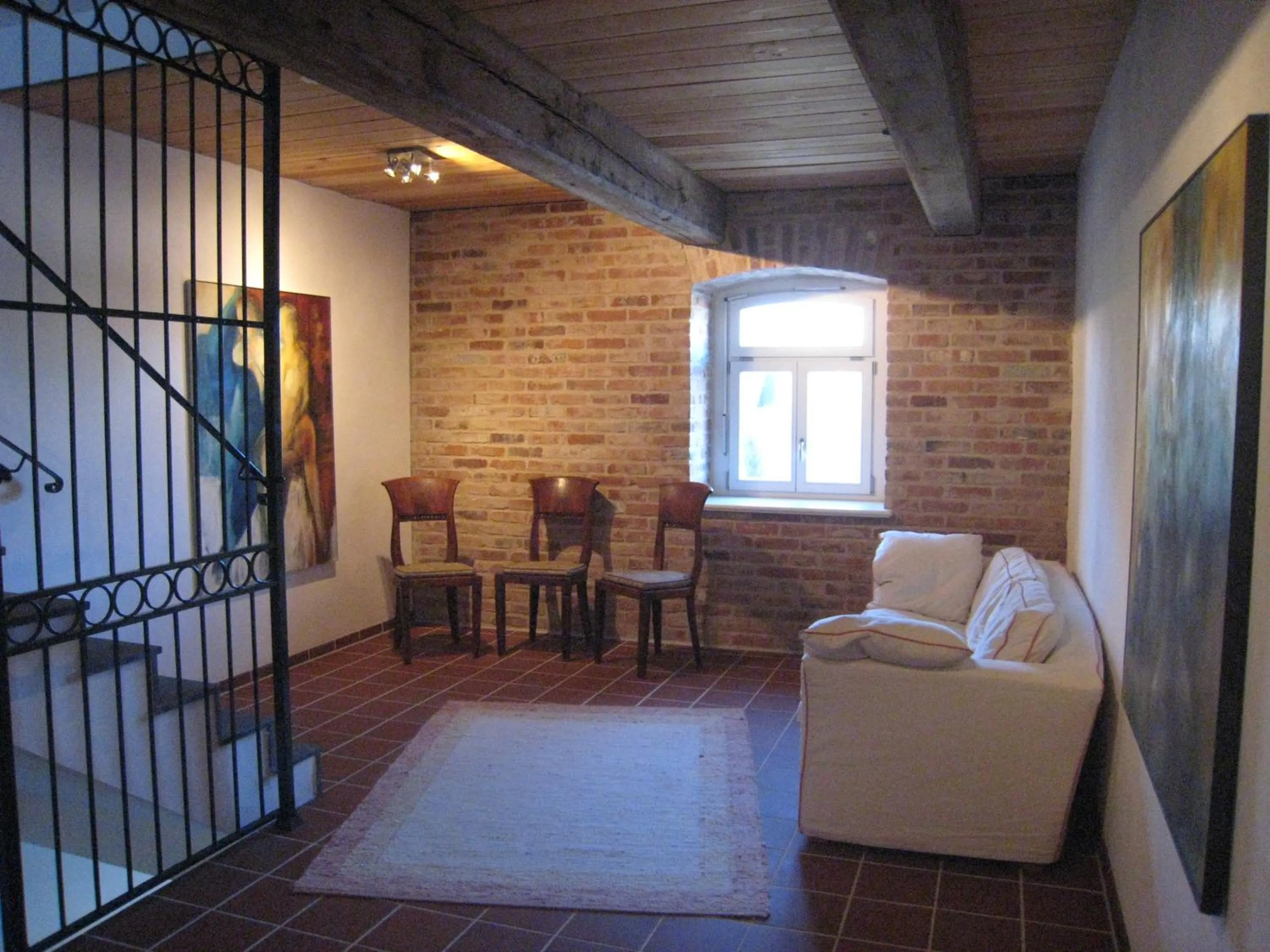 Other in To`n Schlagboom