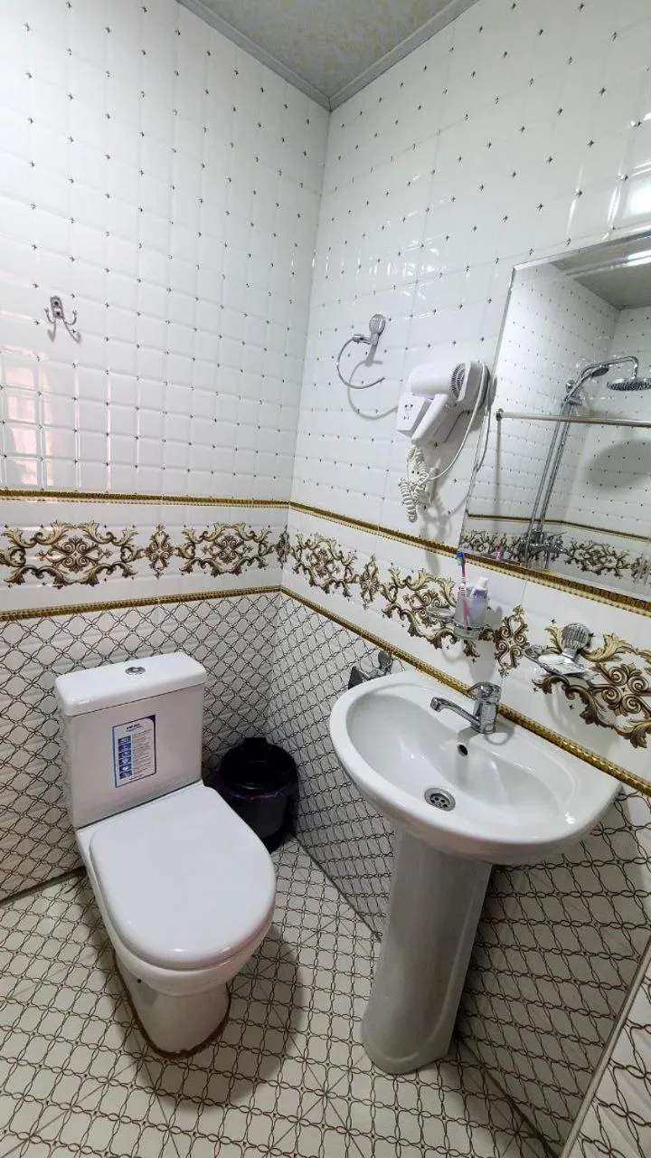 Shower in Samarkand City Center Hotel