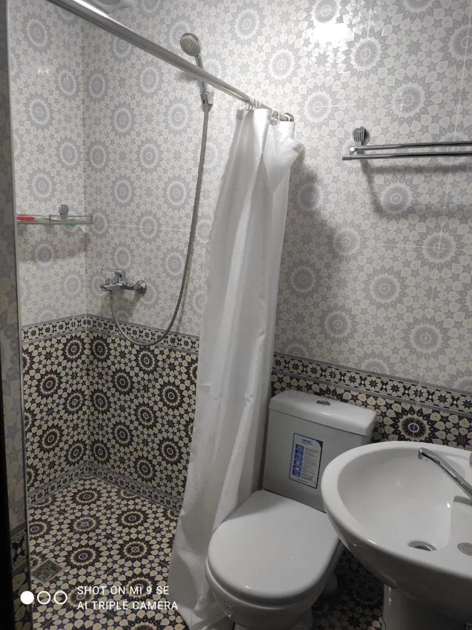 Shower in Samarkand City Center Hotel