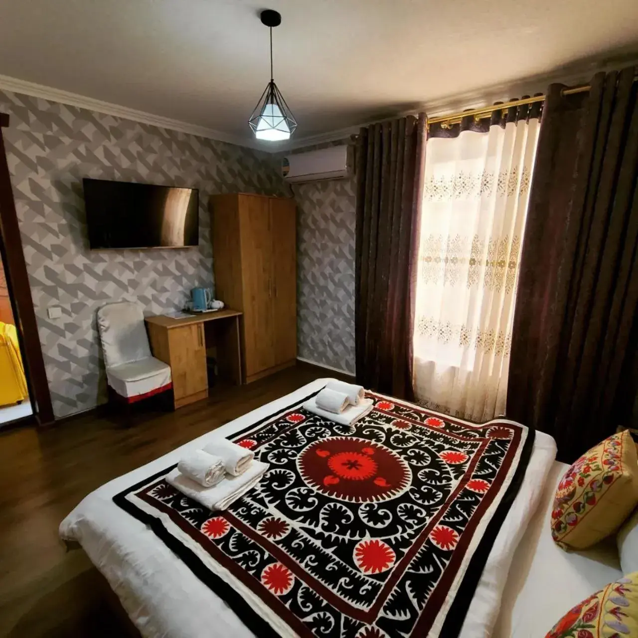 Deluxe Double or Twin Room - single occupancy in Samarkand City Center Hotel Deluxe Double or Twin Room - single occupancy in Samarkand City Center Hotel