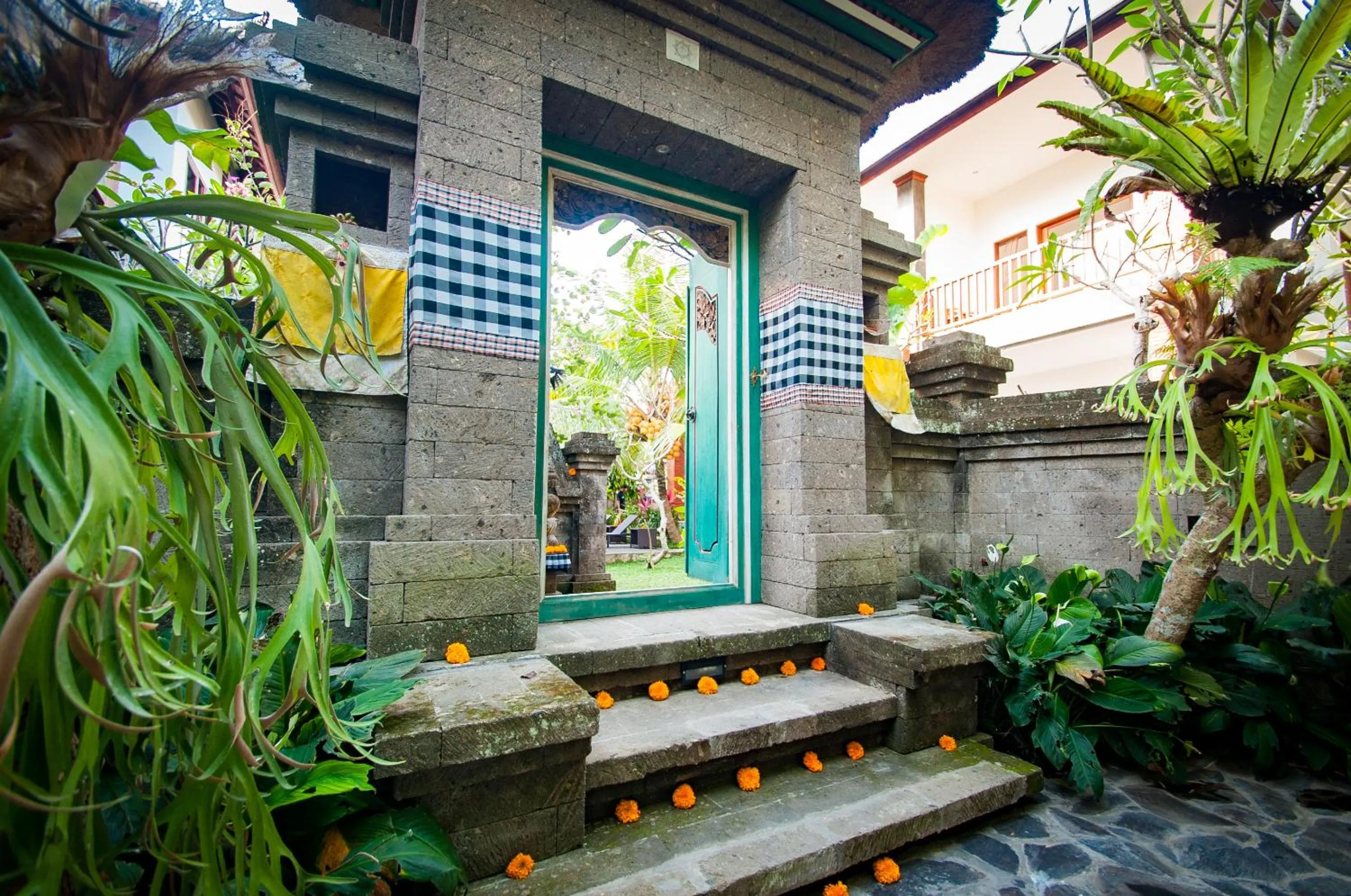 Facade/entrance in Flamboyant Villa Ubud