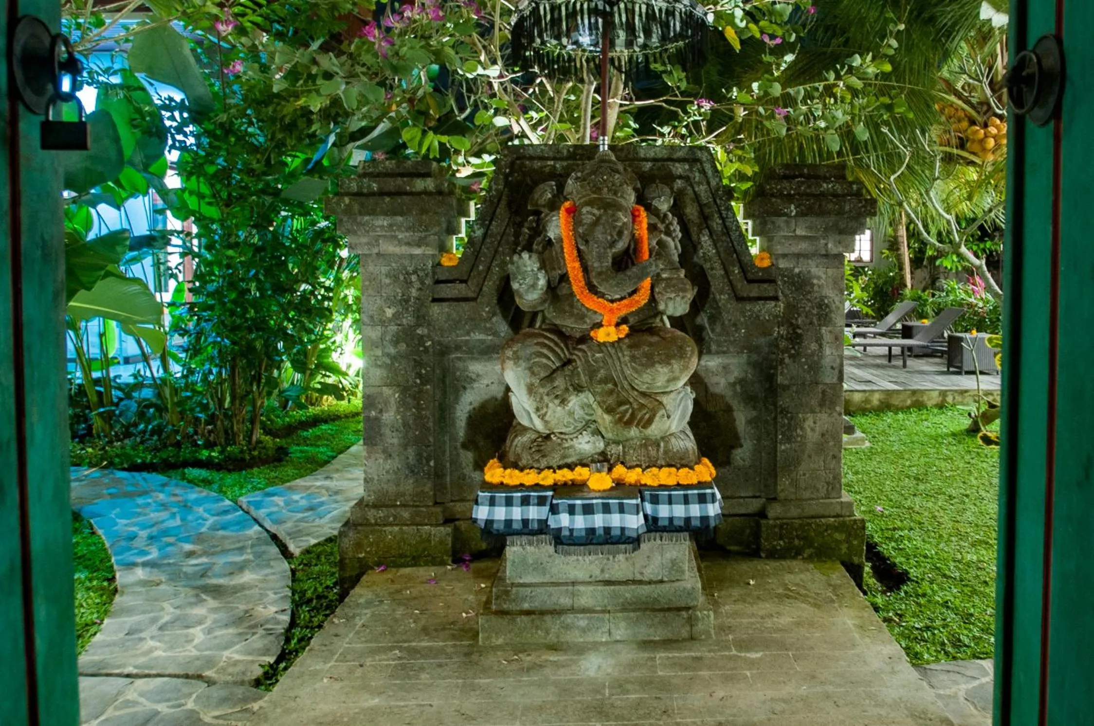 Neighbourhood in Flamboyant Villa Ubud