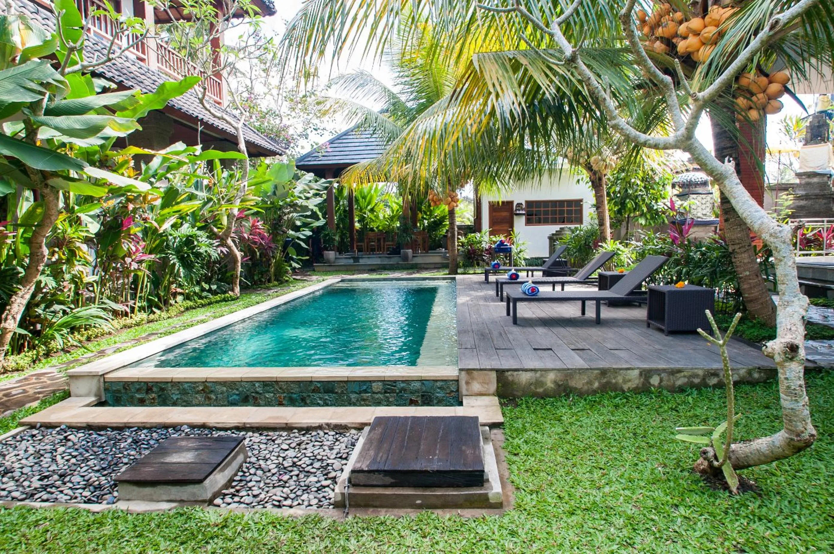 Summer in Flamboyant Villa Ubud