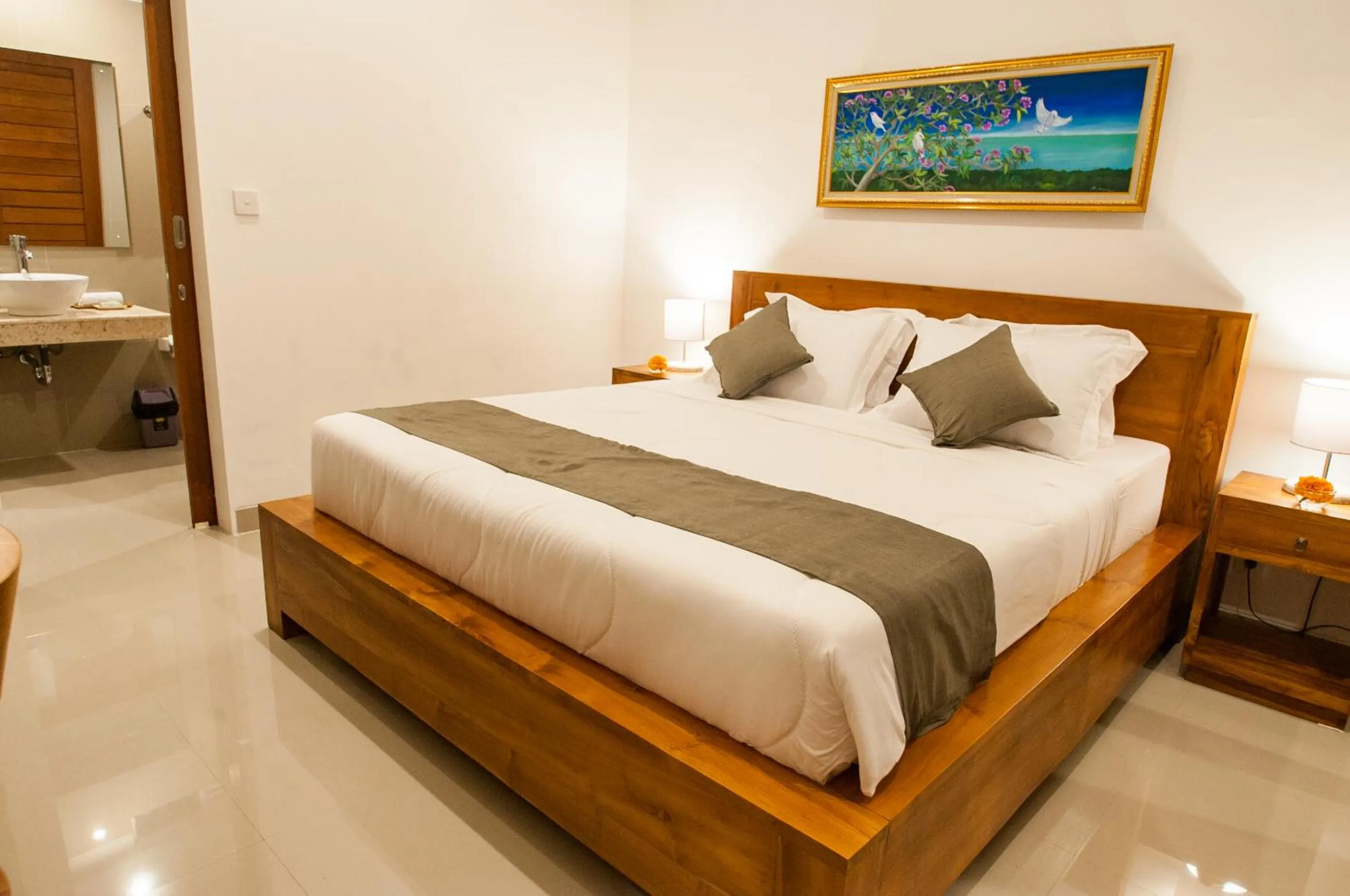 Bed in Flamboyant Villa Ubud