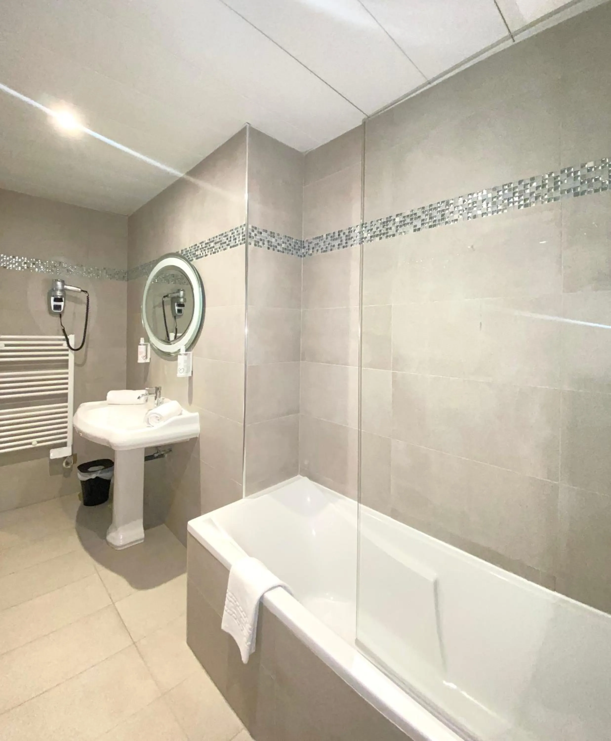 Hôtel Le Royal Promenade des Anglais