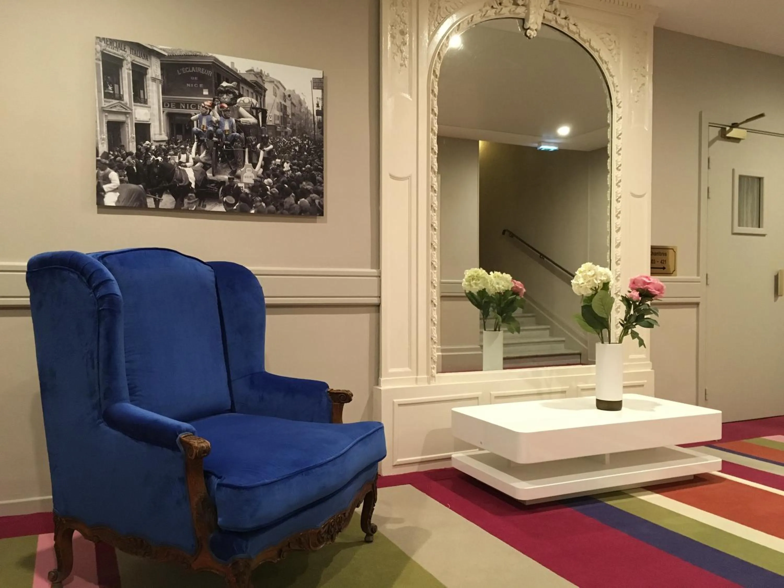 Decorative detail in Hôtel Le Royal Promenade des Anglais