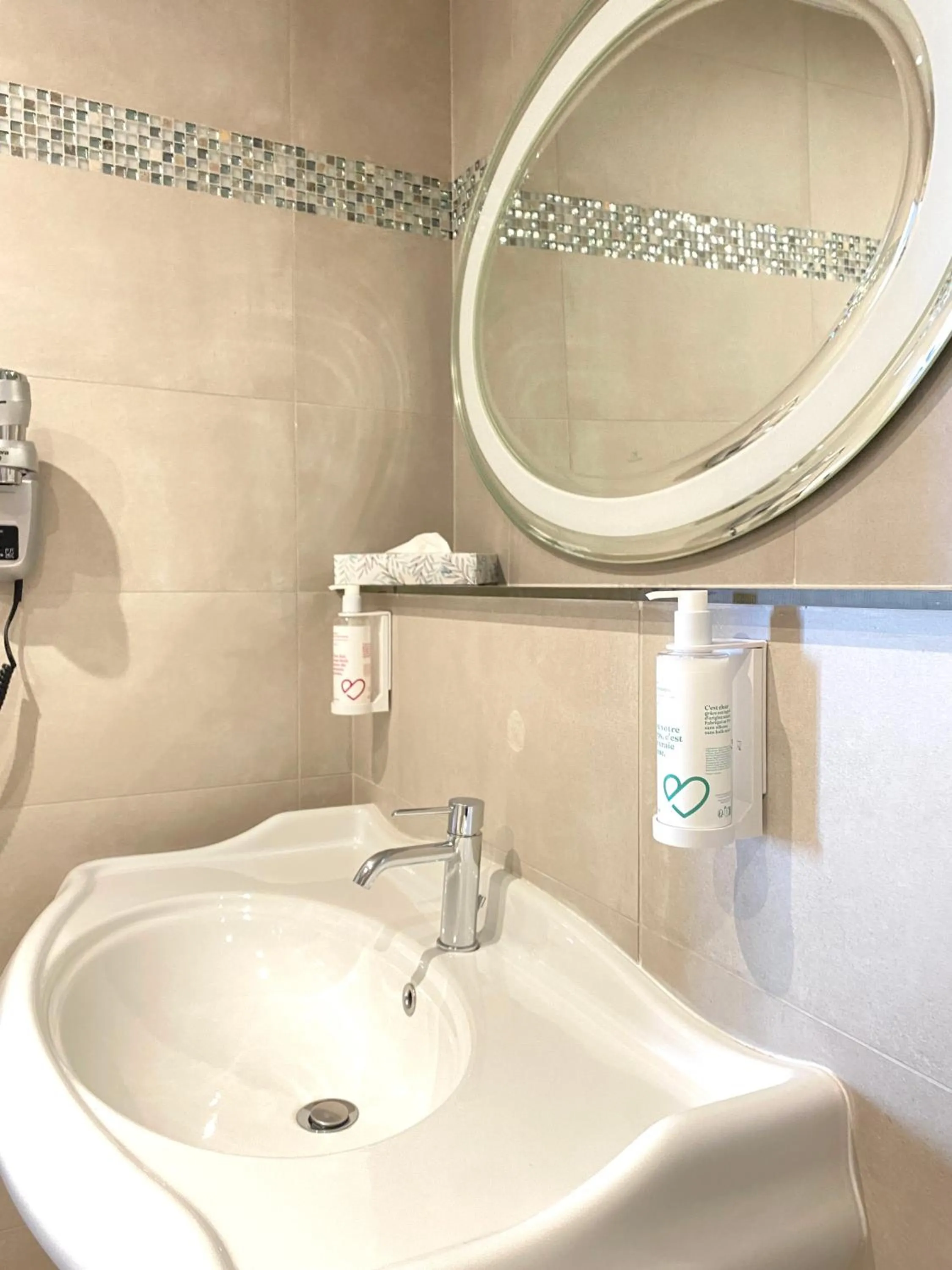 Hôtel Le Royal Promenade des Anglais