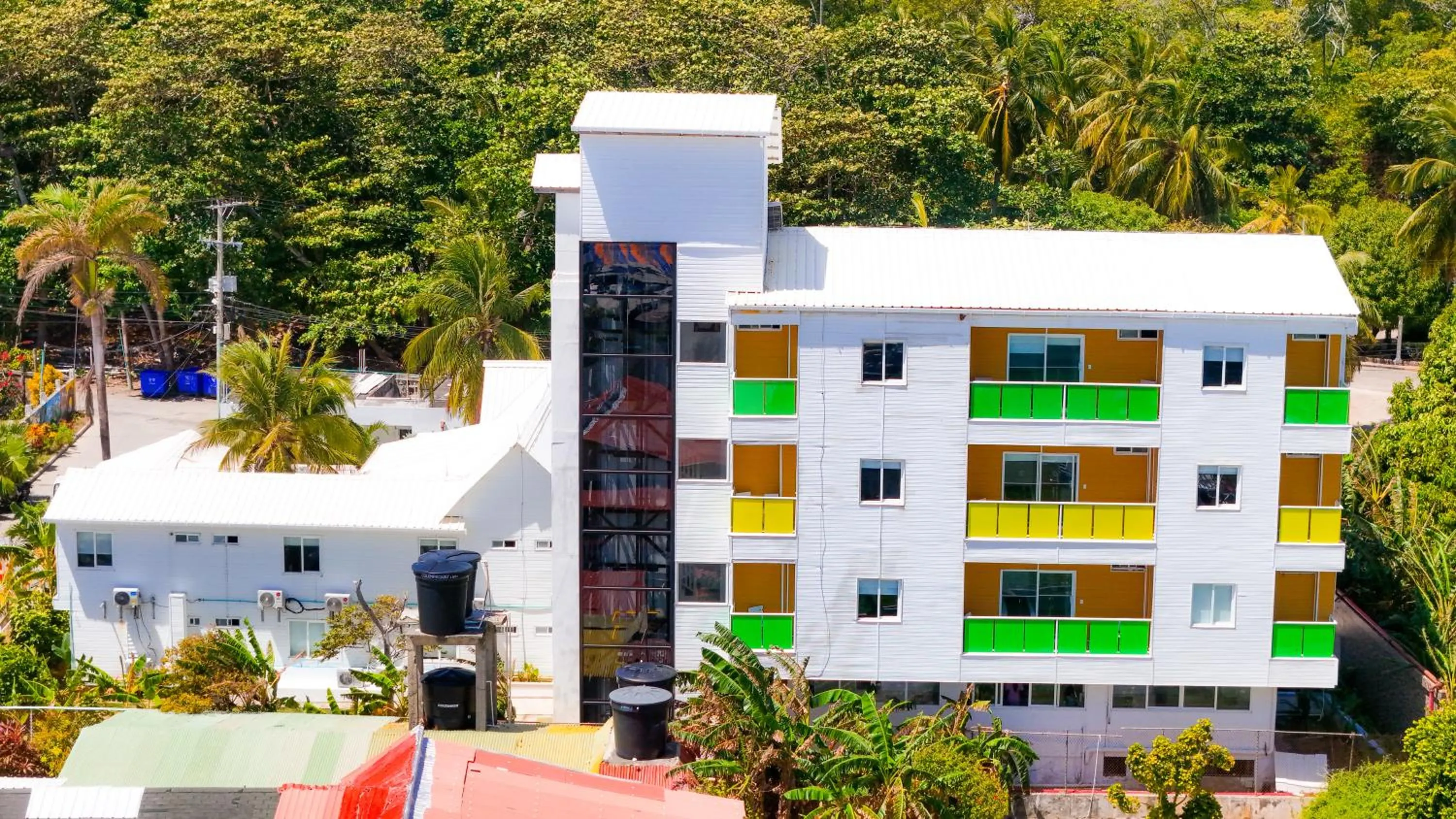 Property building in Hotel Caribbean Coral