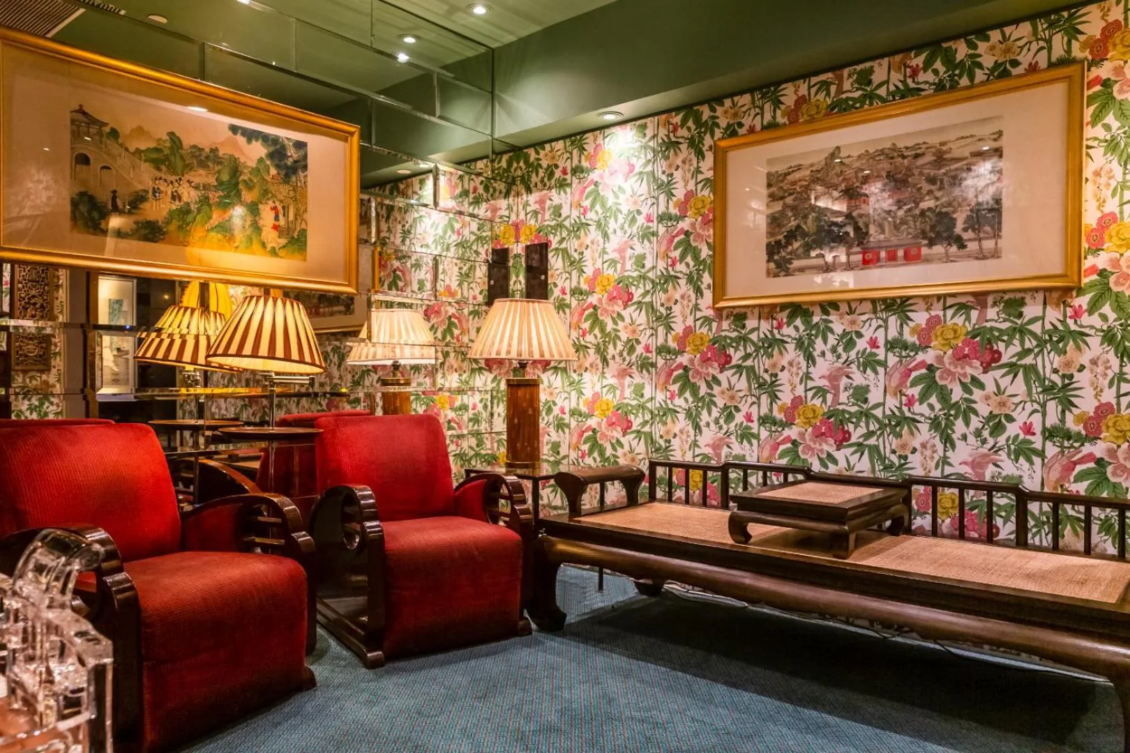 Seating area in Lan Kwai Fong Hotel - Kau U Fong