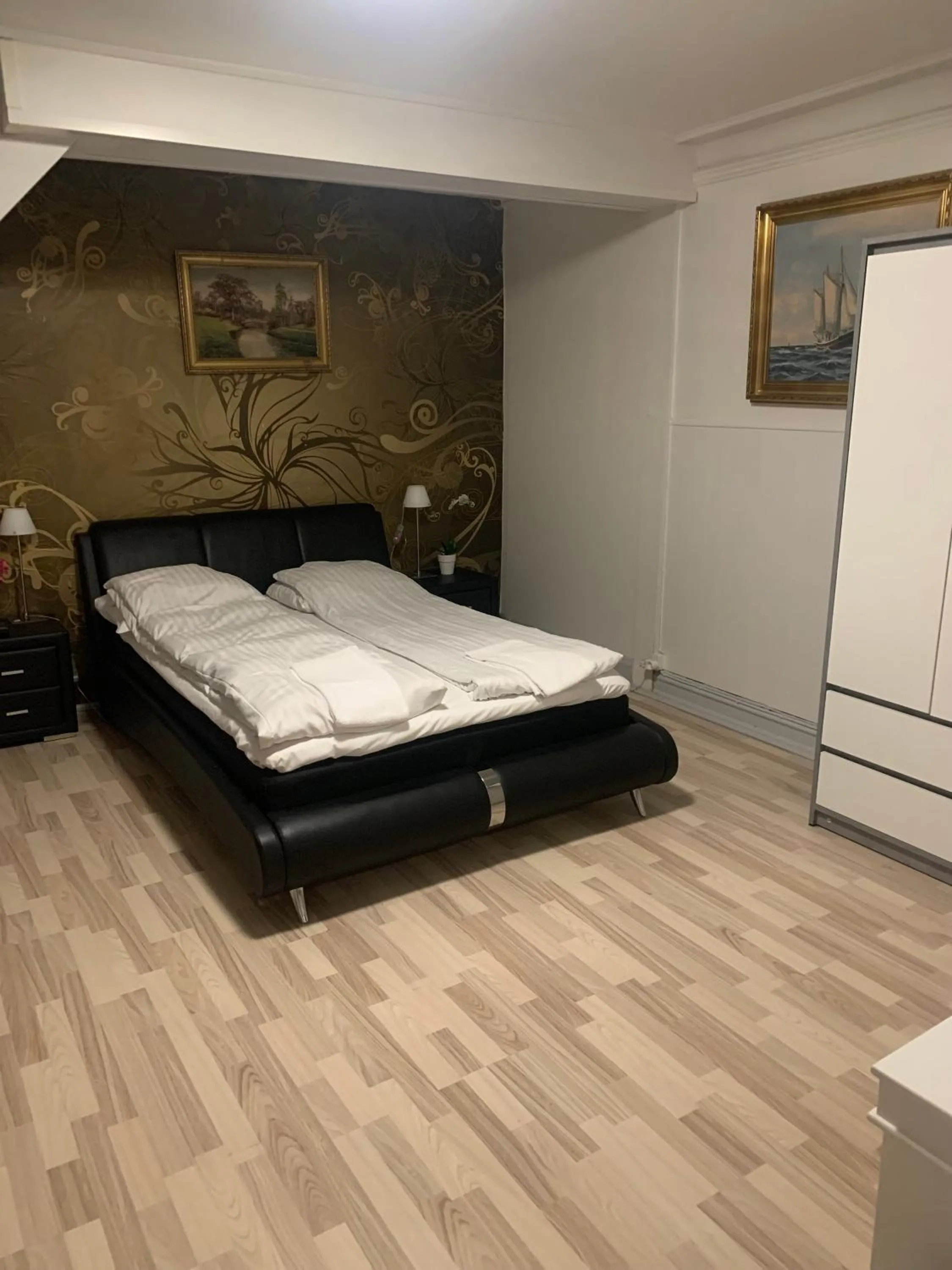 Bed in HotelPandekagehuset B&B