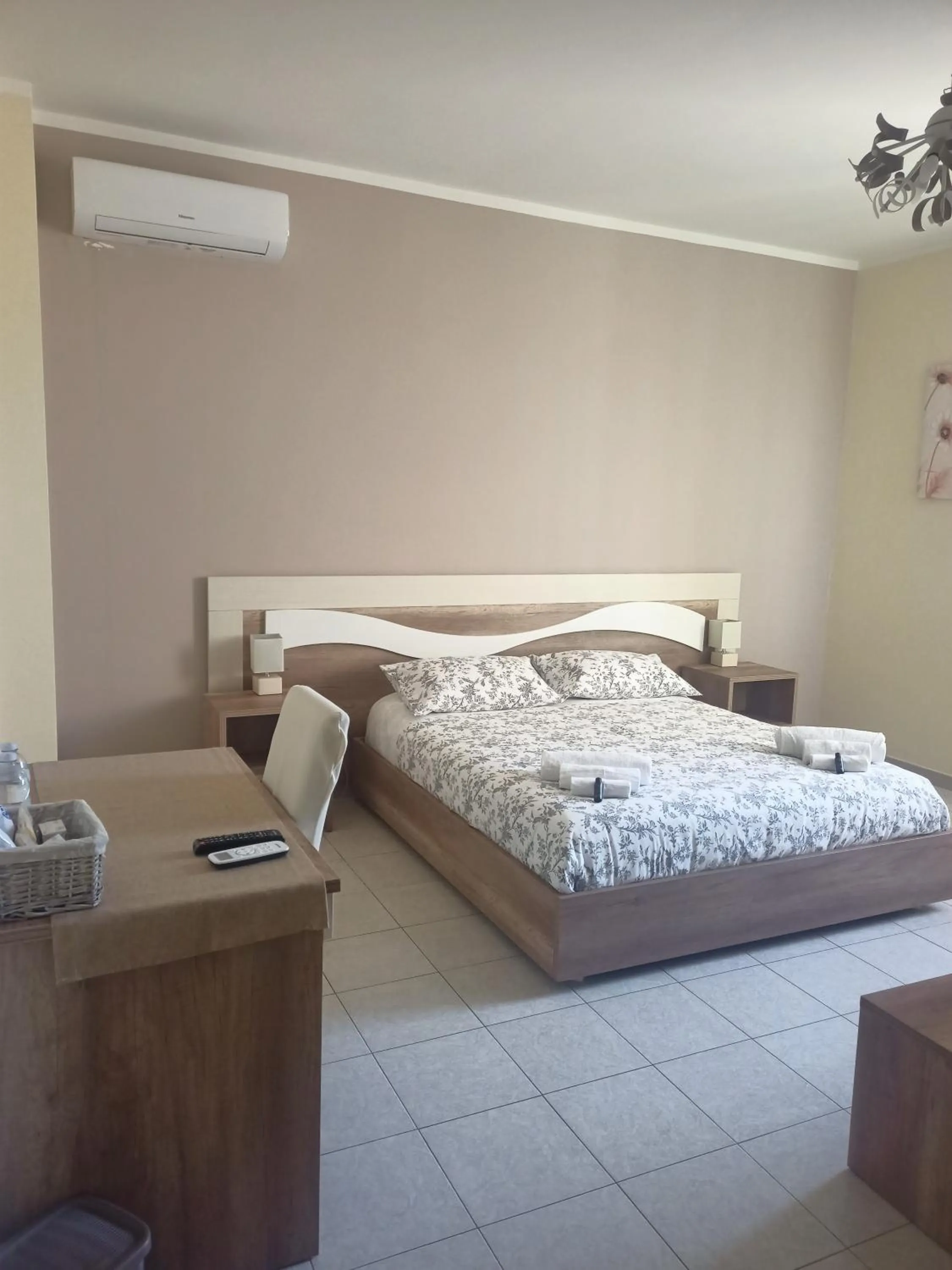 Bedroom, Bed in B&B AEREOSTATION