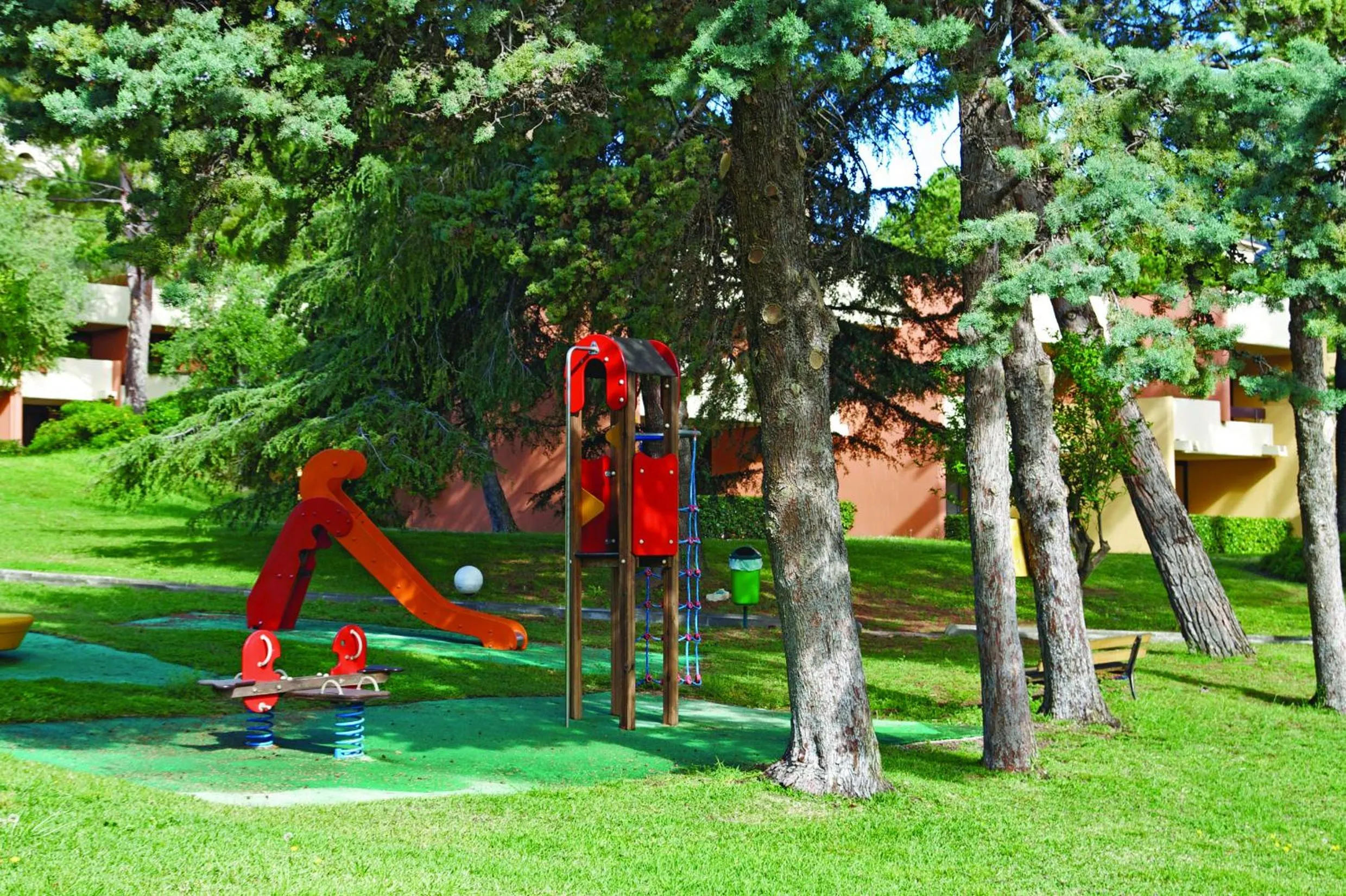 Children play ground in Hôtel Vacances Bleues Delcloy