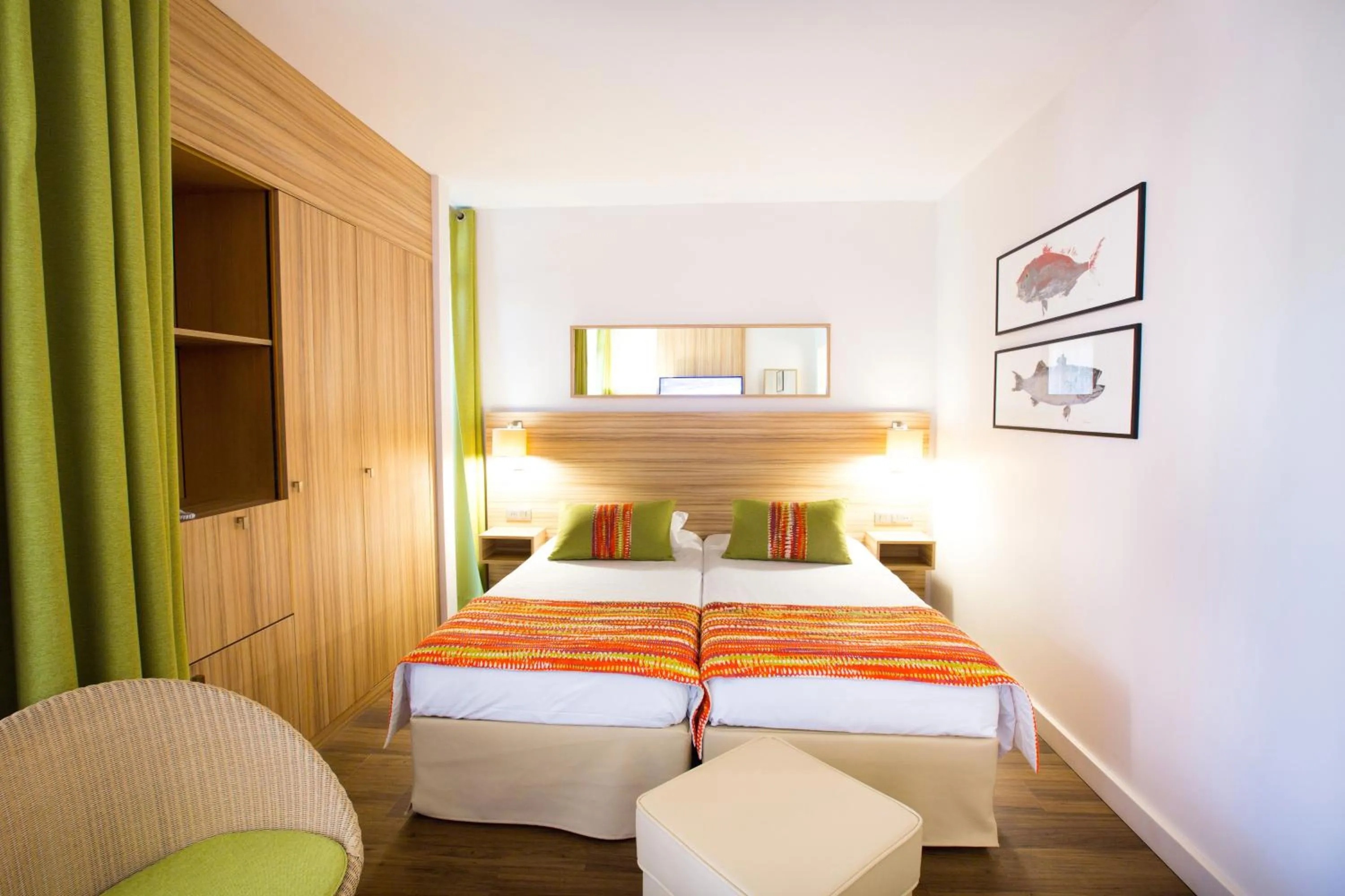 Bedroom, Bed in Hôtel Vacances Bleues Delcloy