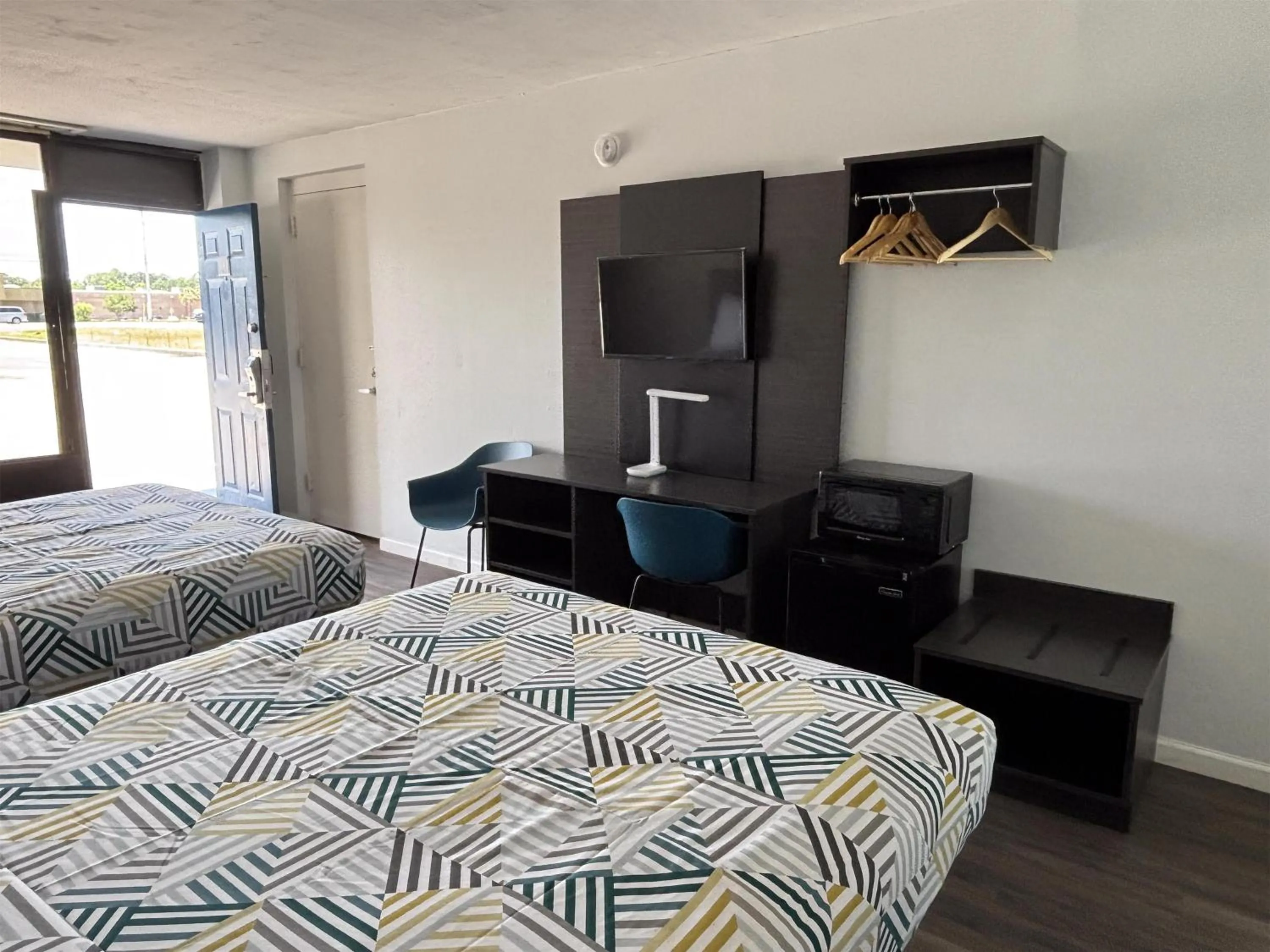 Bedroom, Bed in Motel 6 Conway, SC