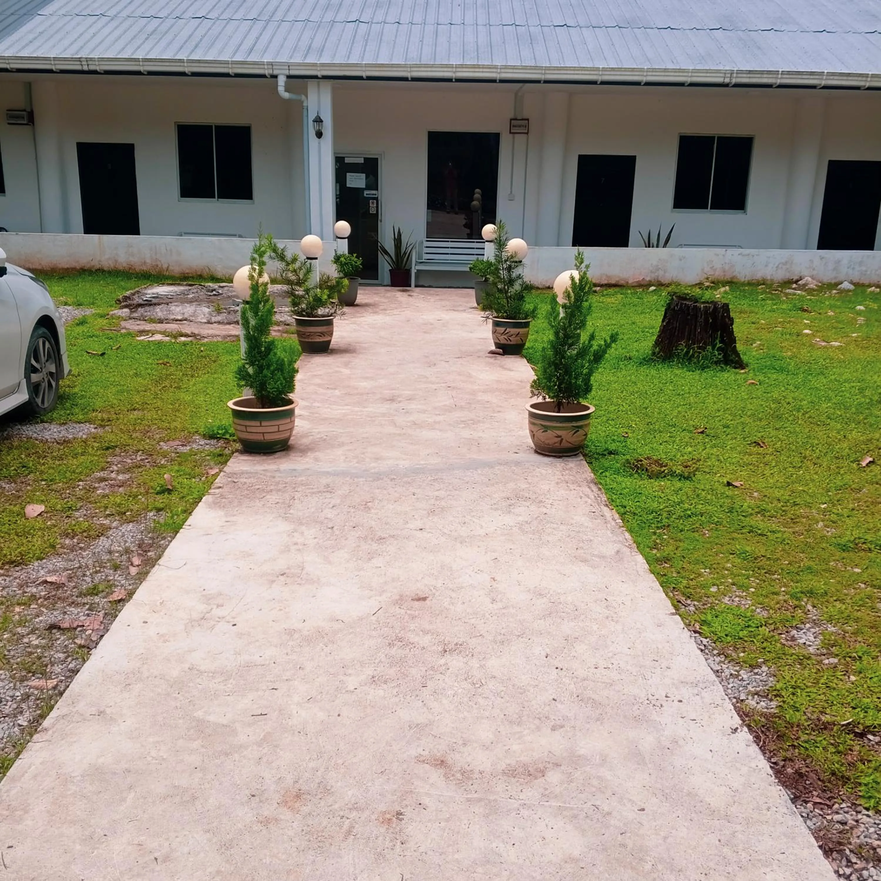 Sukau tomanggong view bed & breakfast