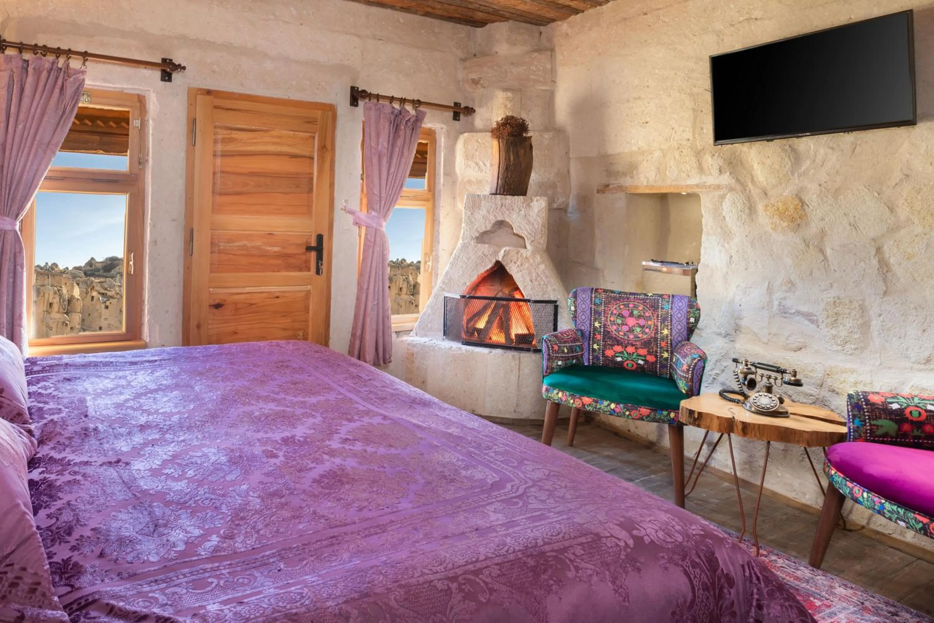 Nearby landmark, Bed in Cappadocia Splendid Cave Hotel