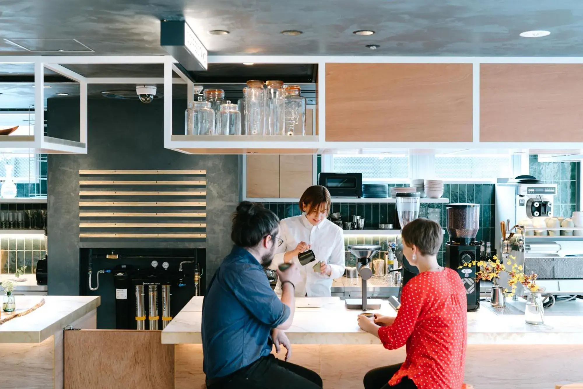 Restaurant/places to eat in LANDABOUT TOKYO Restaurant/places to eat in LANDABOUT TOKYO