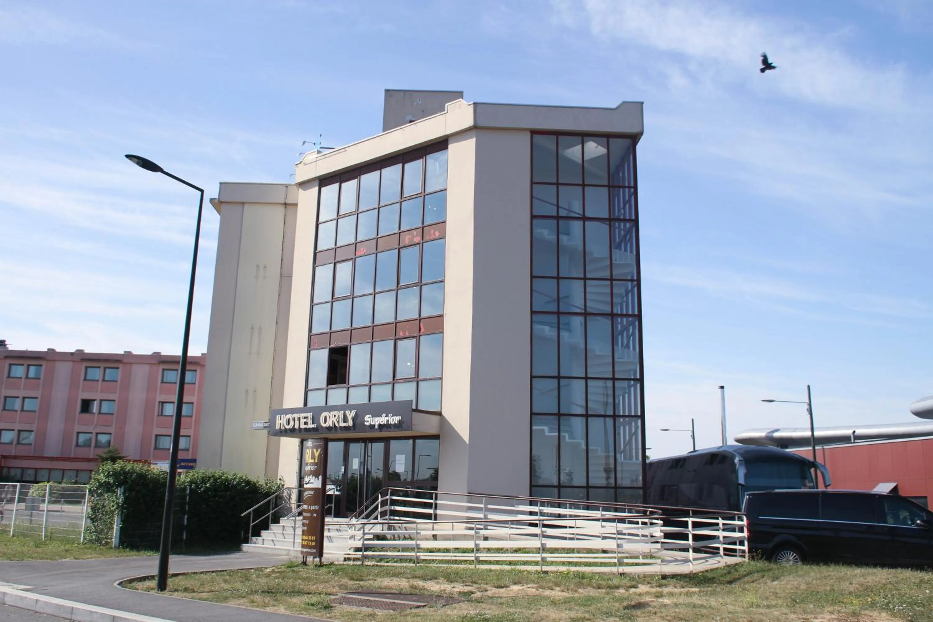 Property building in Orly Superior Hotel