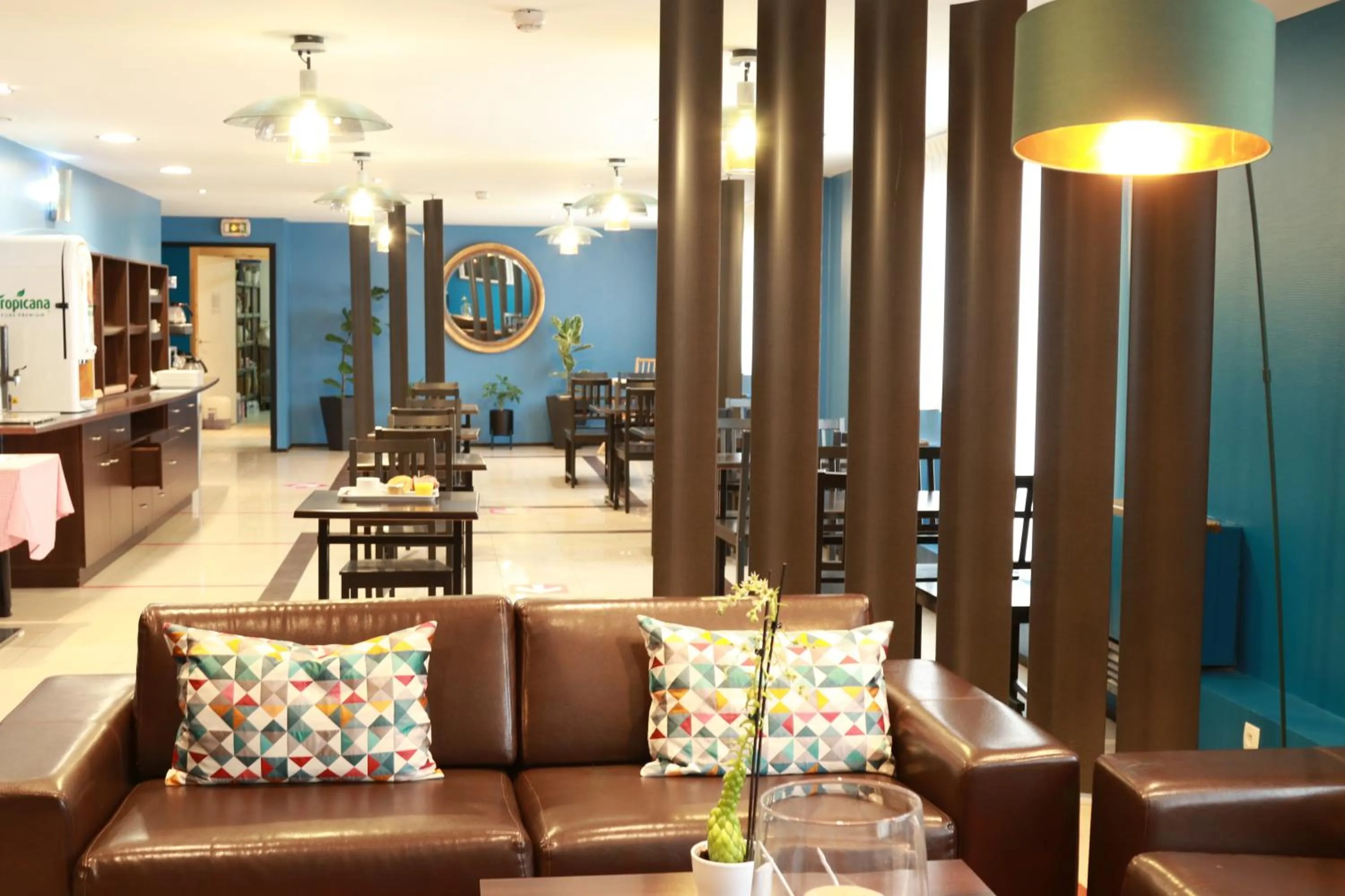 Buffet breakfast in Orly Superior Hotel