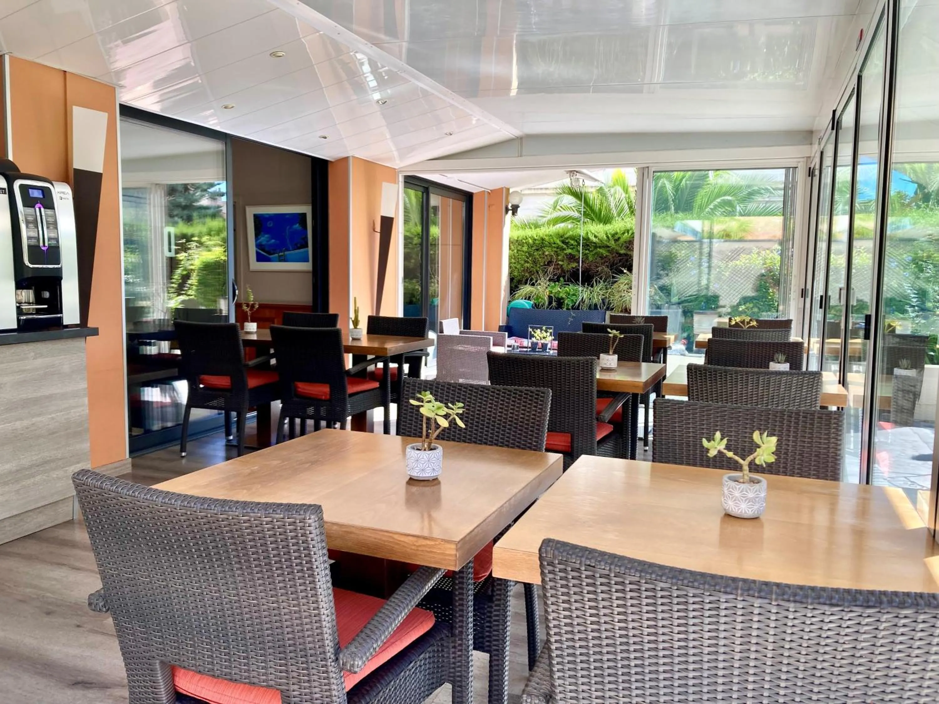 Breakfast in Logis Hotel Diana