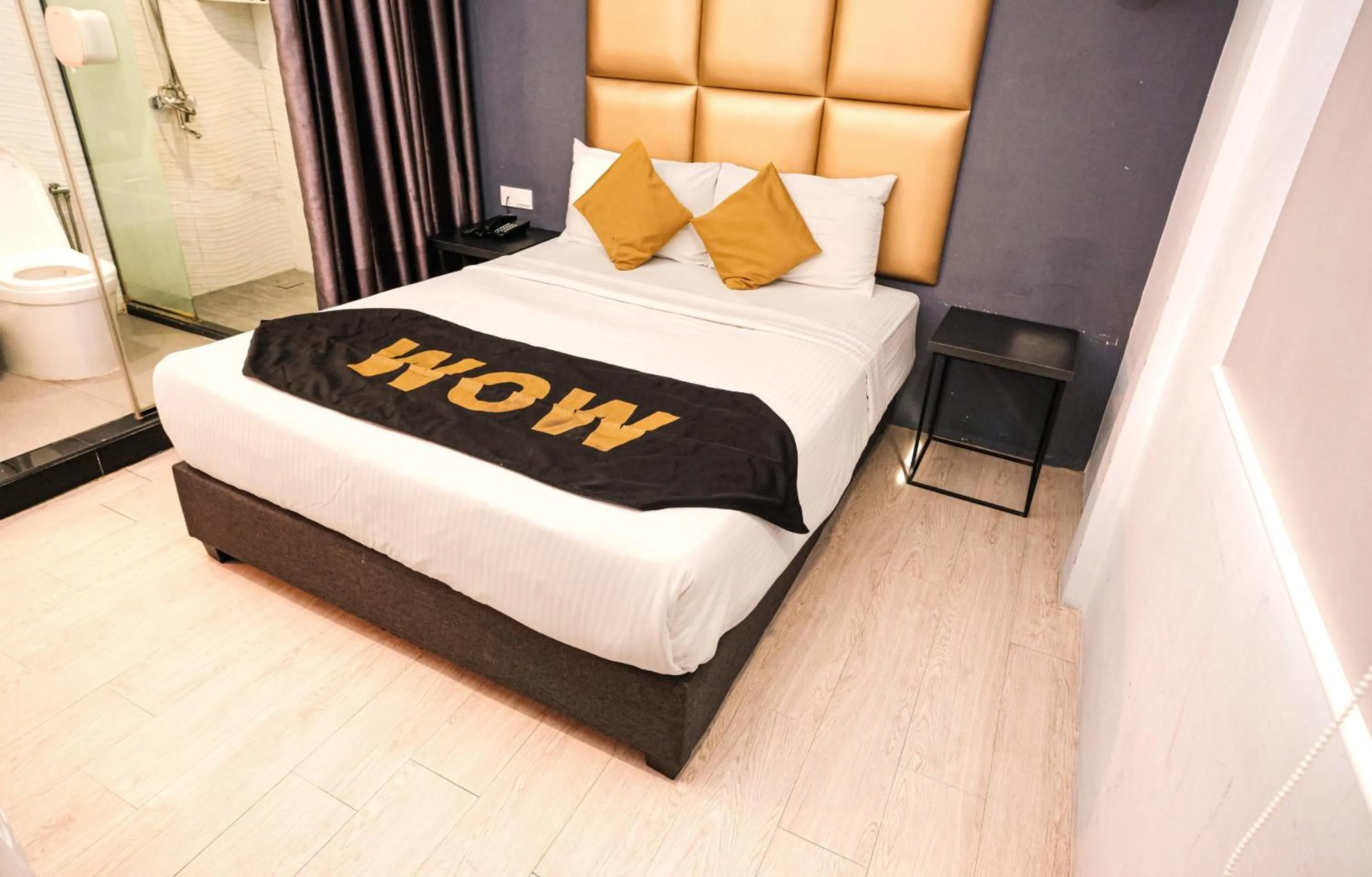 Bedroom, Bed in Palette Georgetown Formerly WoW Hotel