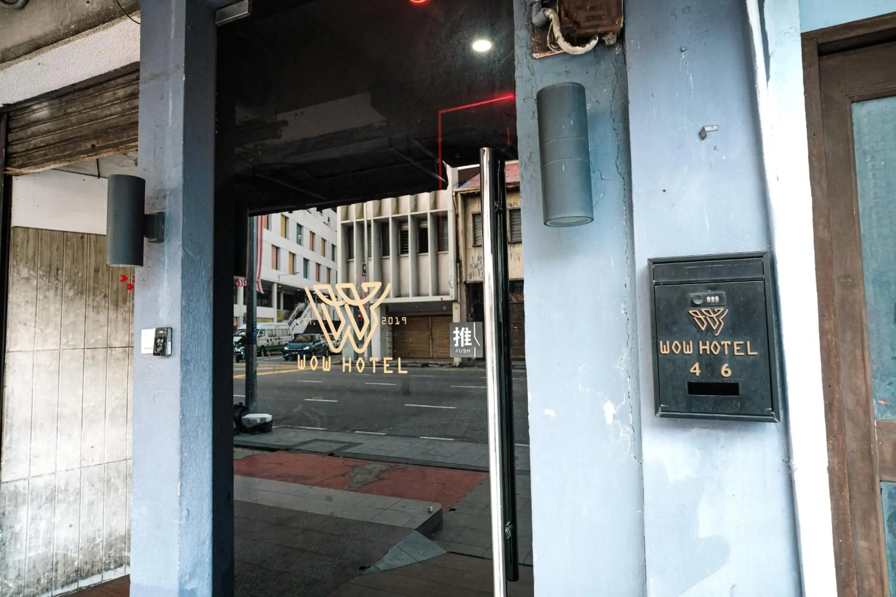 Facade/entrance in Palette Georgetown Formerly WoW Hotel Facade/entrance in Palette Georgetown Formerly WoW Hotel