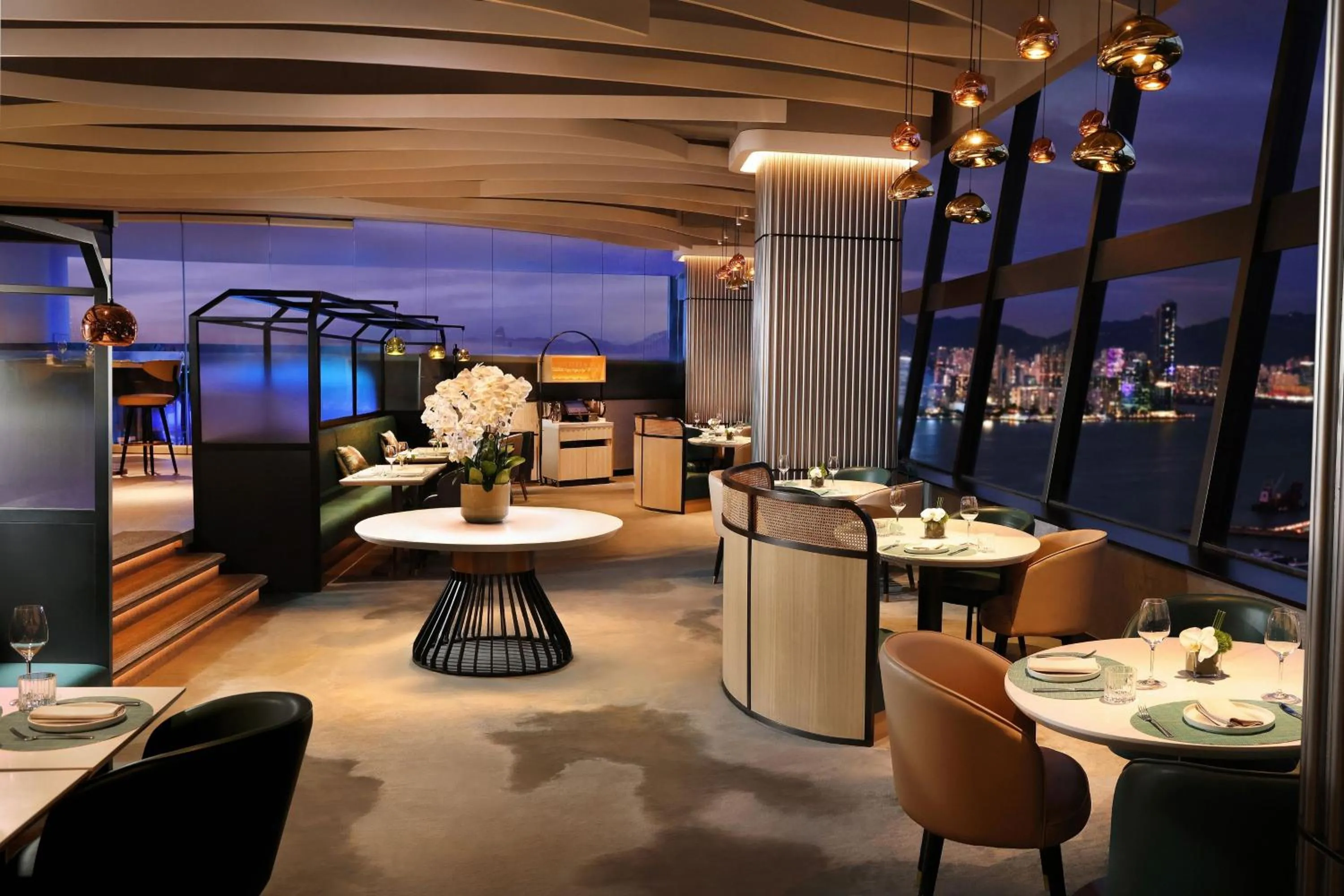 Restaurant/places to eat in The Park Lane Hong Kong, Autograph Collection