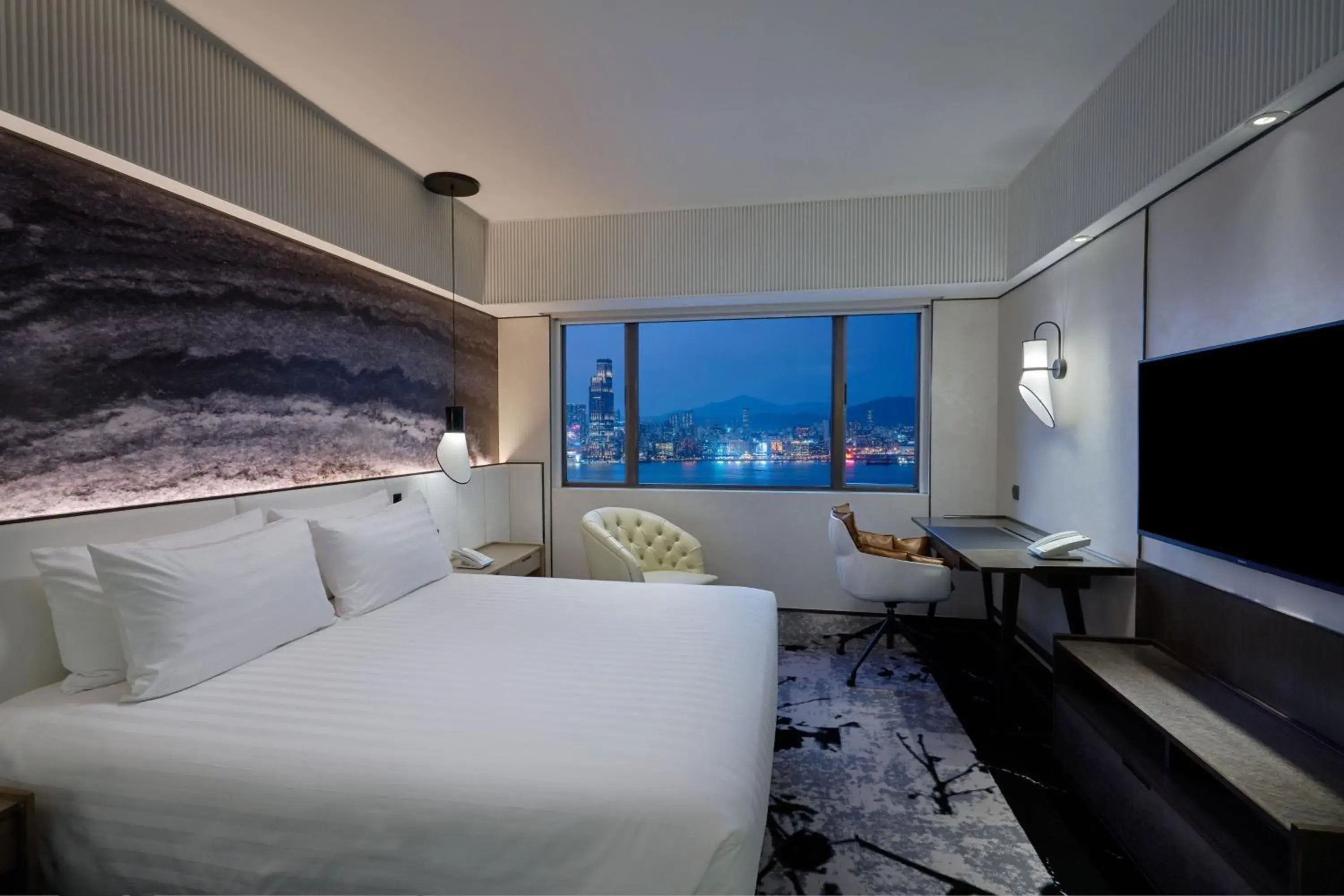 Premium King Room with Panoramic View in The Park Lane Hong Kong, Autograph Collection Premium King Room with Panoramic View in The Park Lane Hong Kong, Autograph Collection