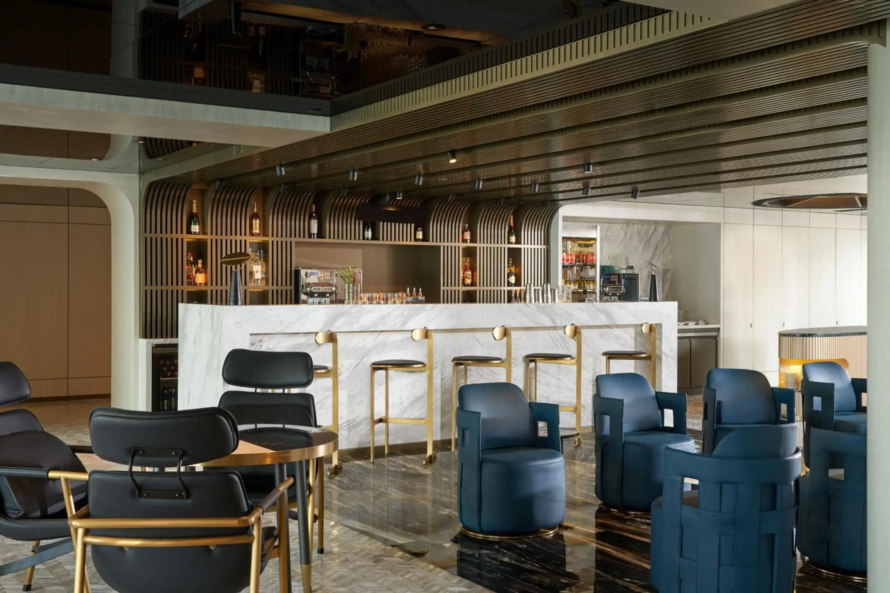 Lounge or bar in The Park Lane Hong Kong, Autograph Collection Lounge or bar in The Park Lane Hong Kong, Autograph Collection