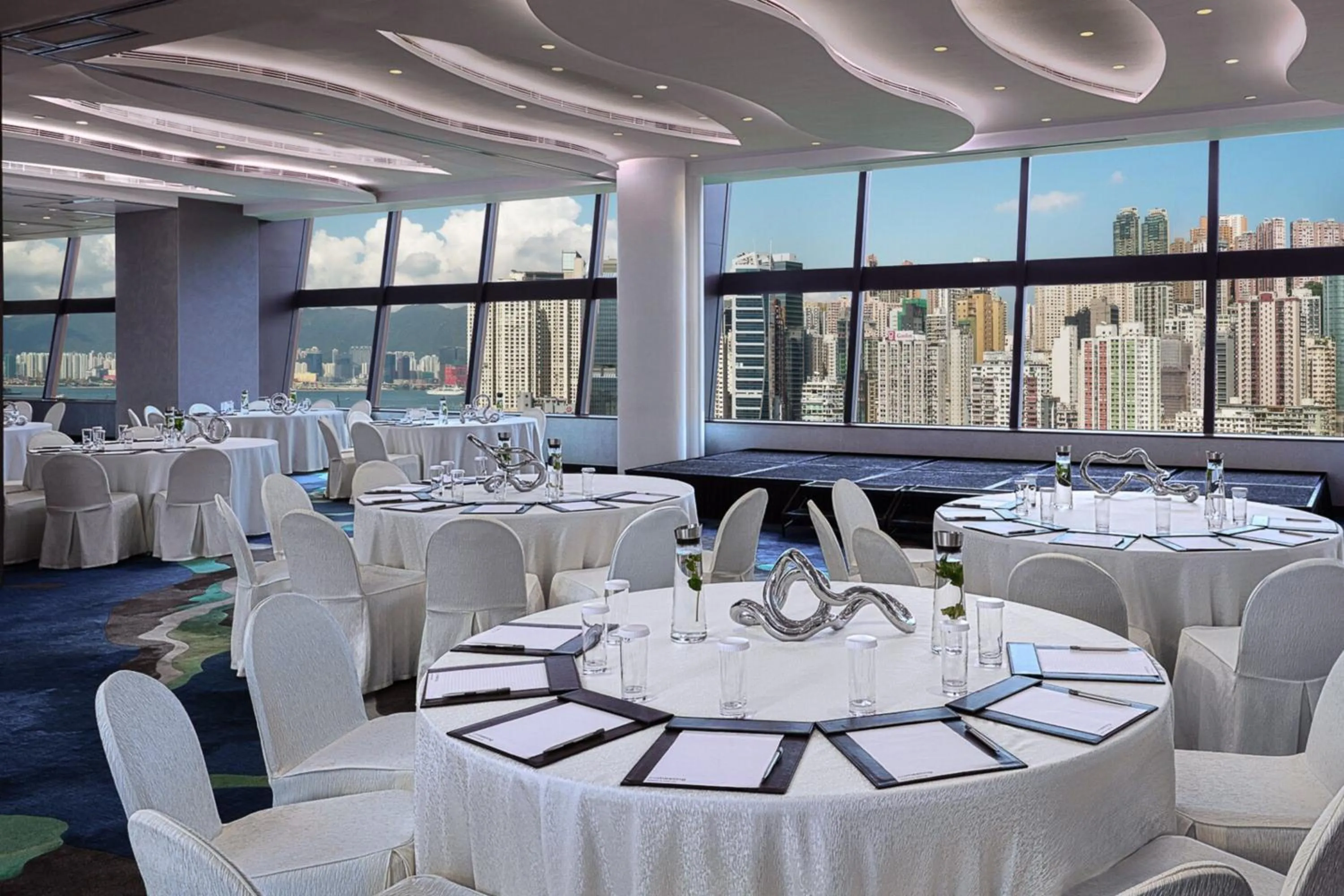 Meeting/conference room in The Park Lane Hong Kong, Autograph Collection