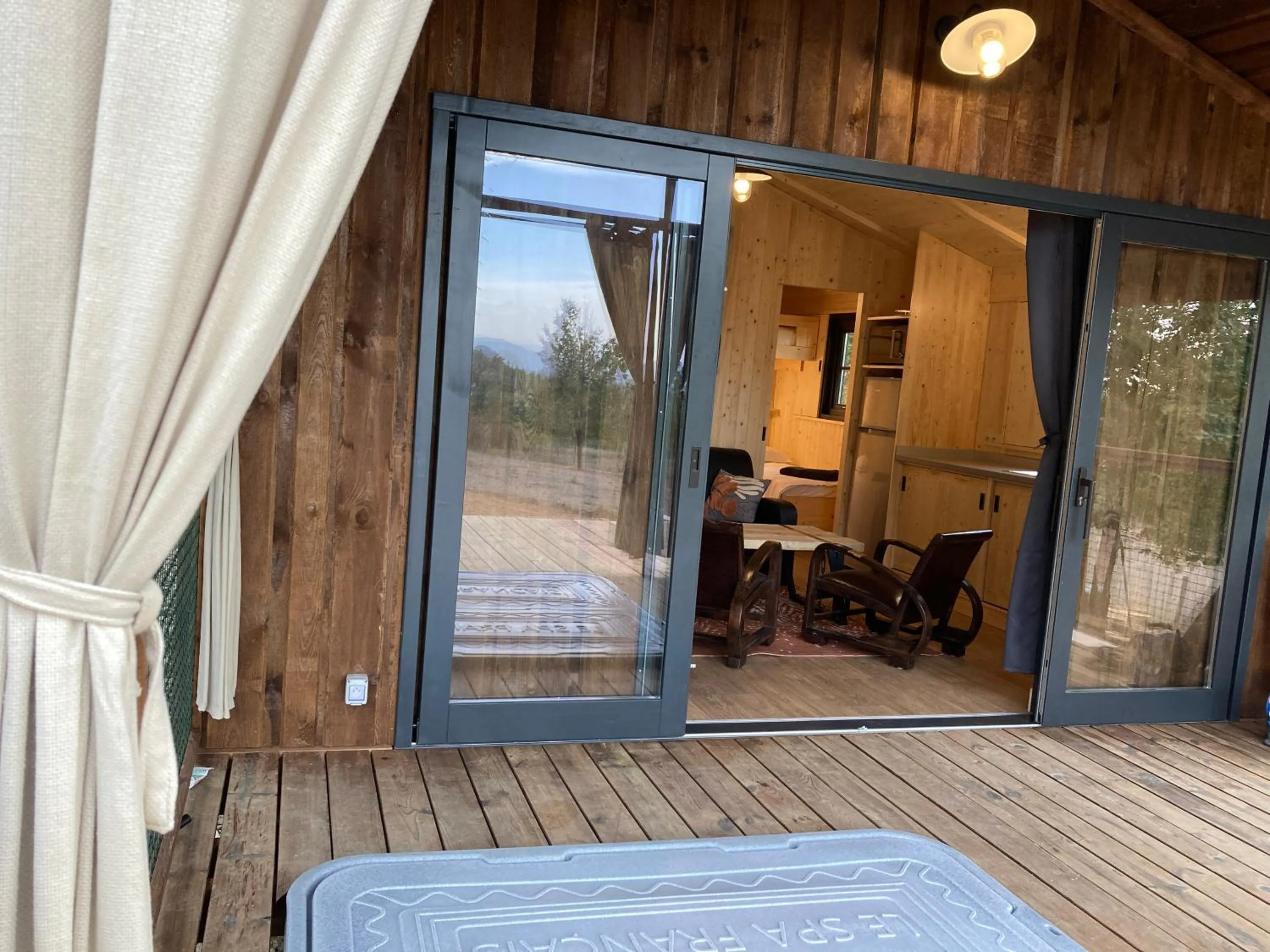 Spa and wellness centre/facilities in Cabanes Trésors de Campagne,spas privatifs