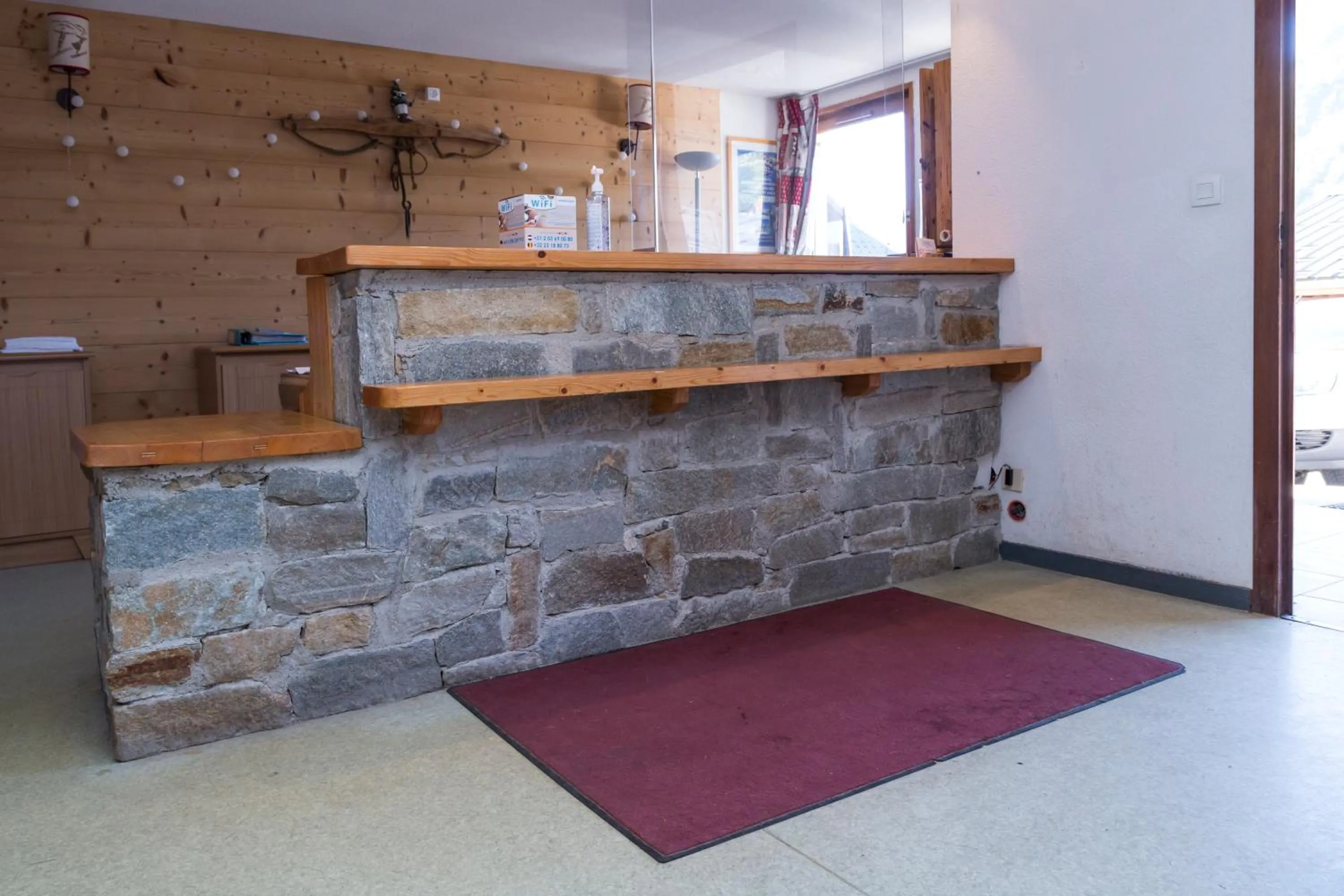 Lobby or reception in Résidence Odalys L'Ouillon