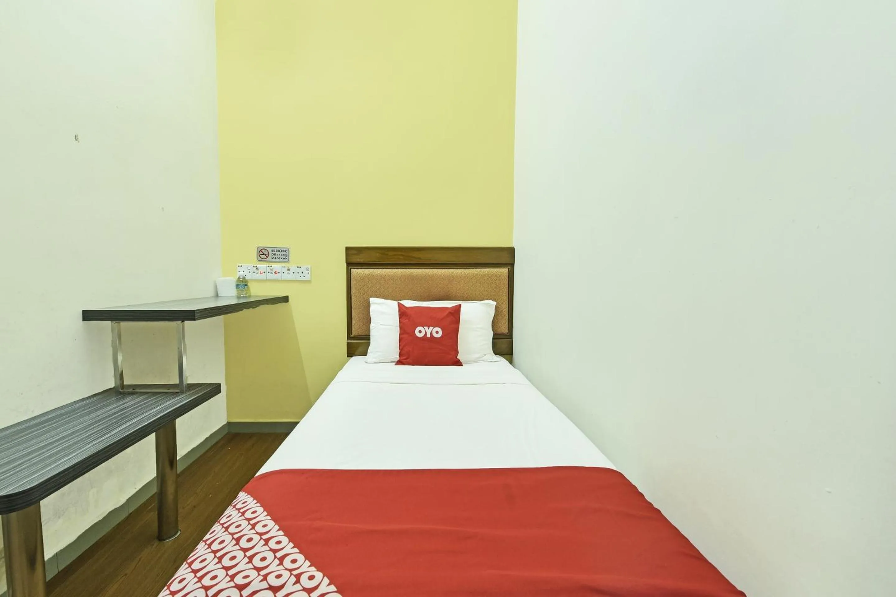 Bedroom, Bed in Hotel O De Perdana Hill