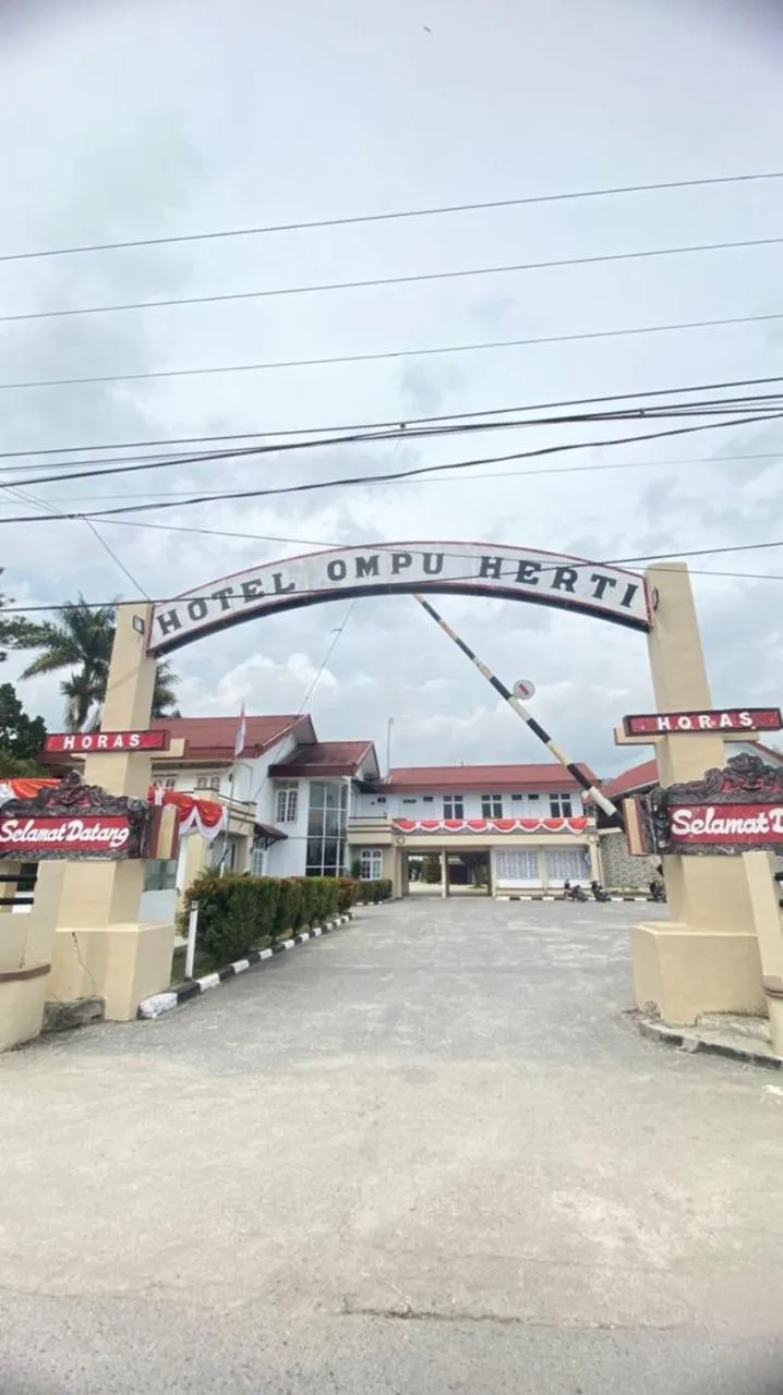 Hotel Ompu Herti