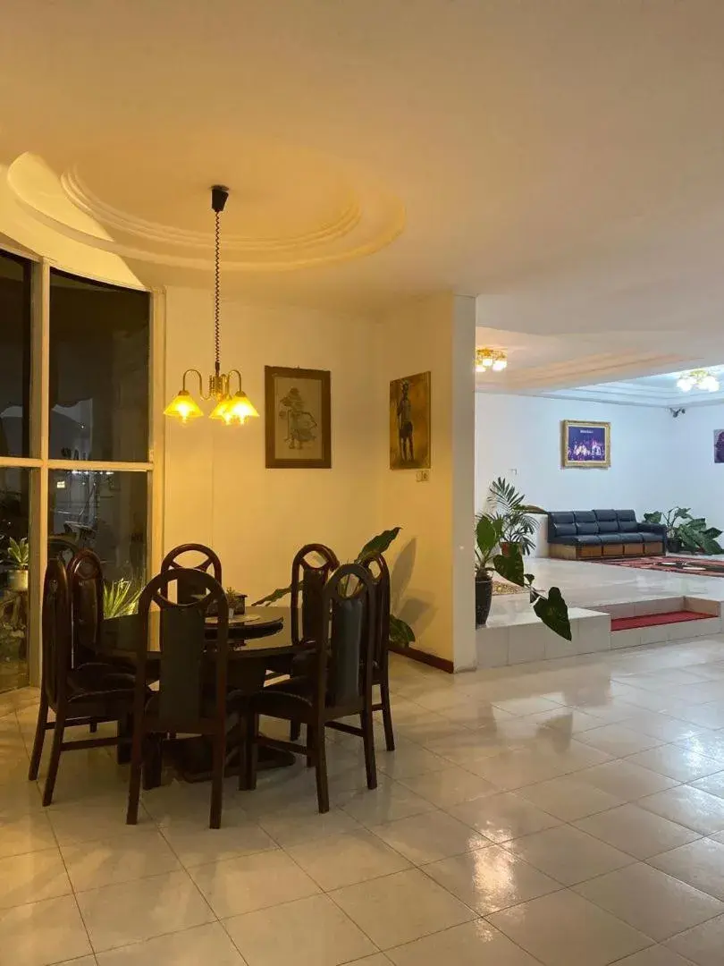 Hotel Ompu Herti Hotel Ompu Herti