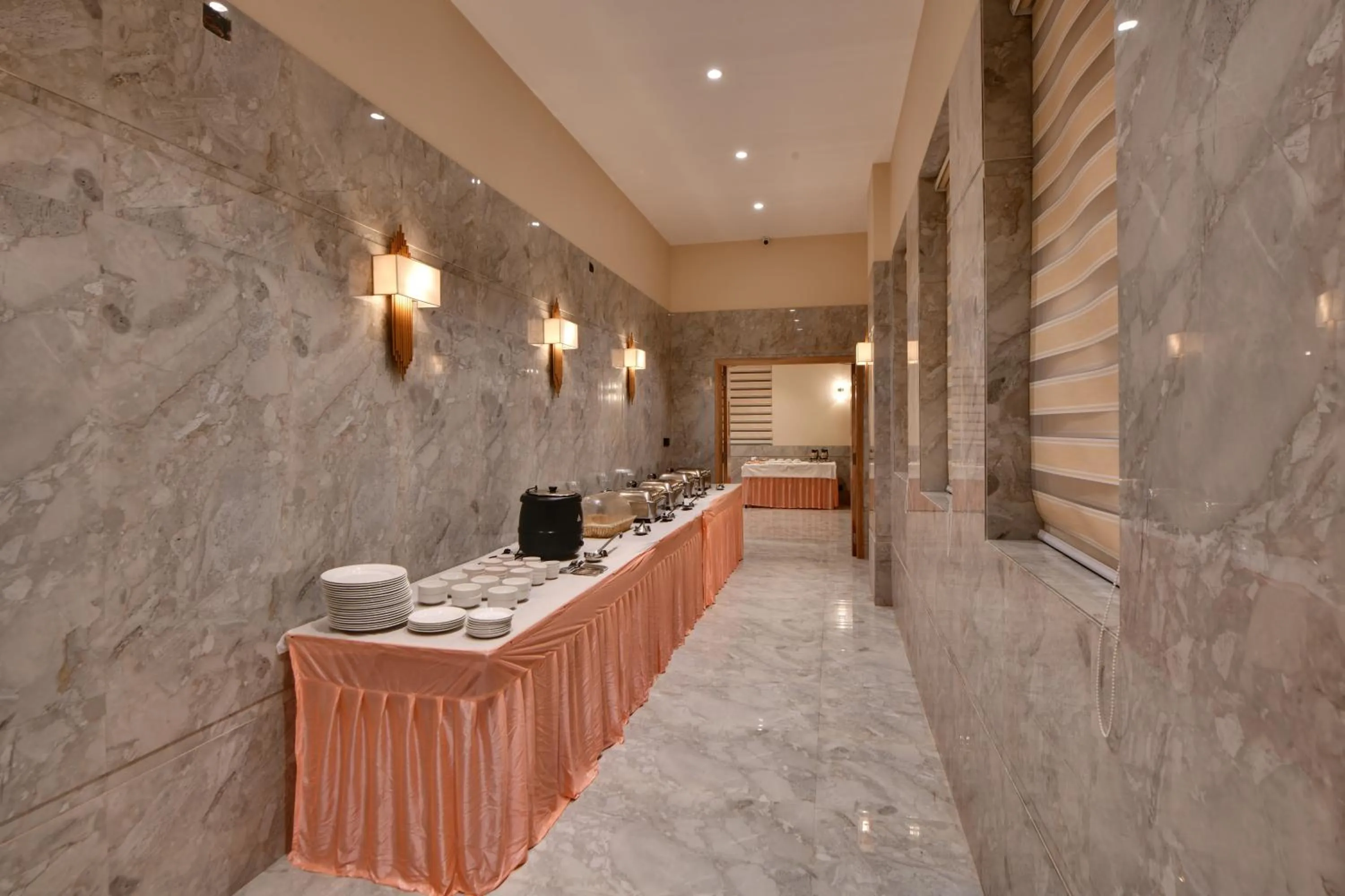 Banquet/Function facilities in Click Hotel Vadodara 4 mins walk for the Railway Station