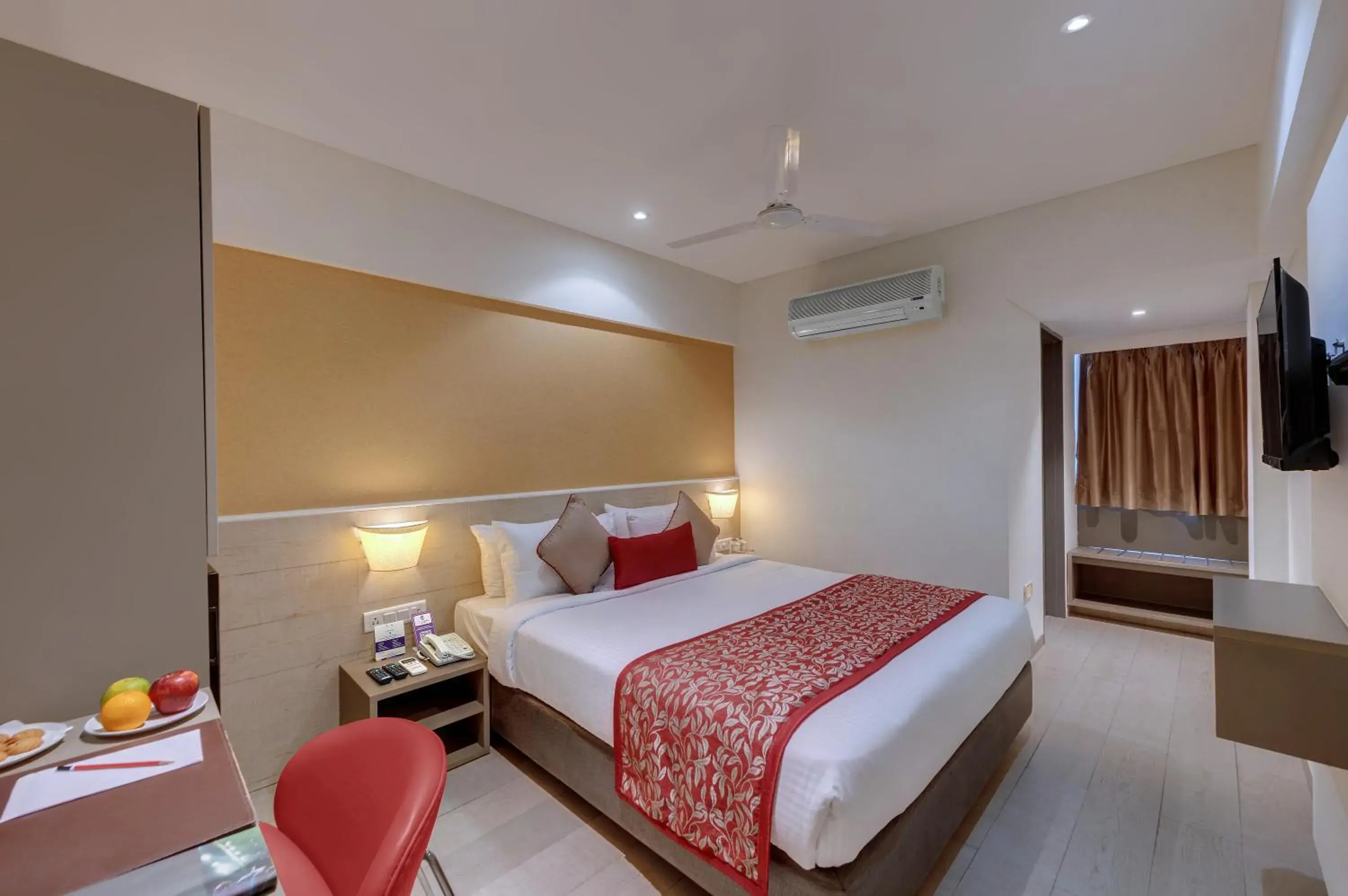 air conditioner, Bed in Click Hotel Vadodara 4 mins walk for the Railway Station air conditioner, Bed in Click Hotel Vadodara 4 mins walk for the Railway Station