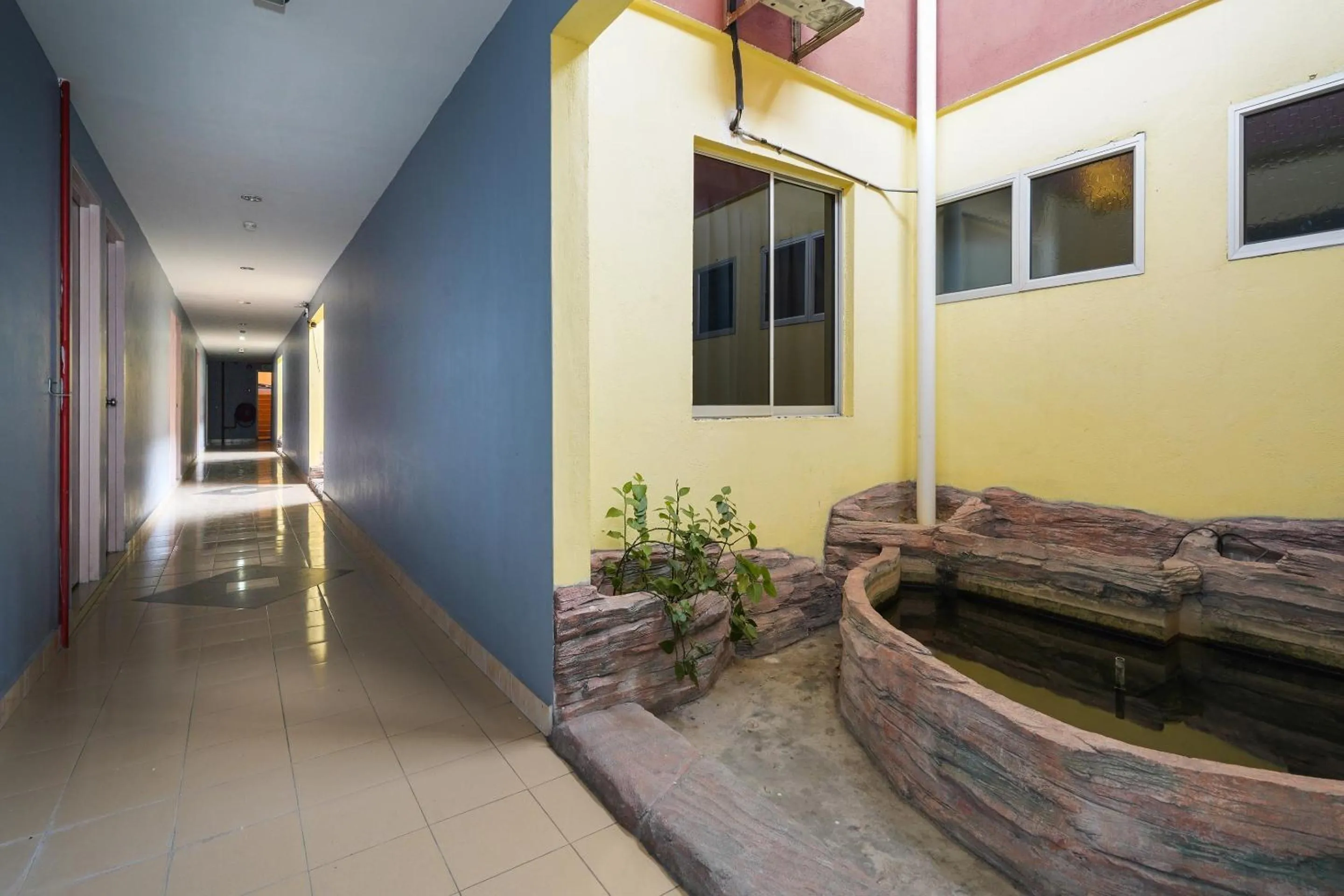 Lobby or reception in Hotel O Hotel Orchard Inn