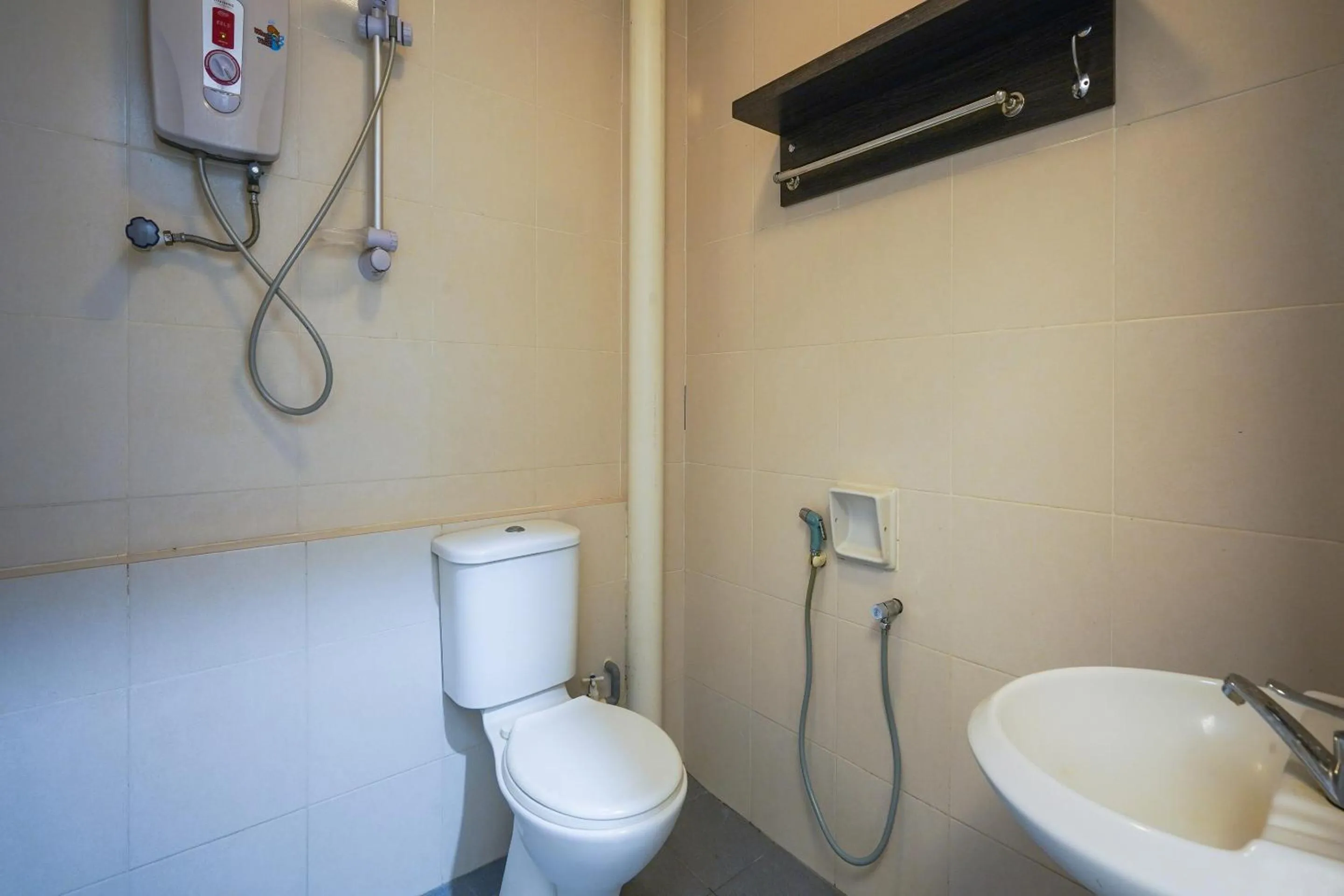 Bathroom in Hotel O Hotel Orchard Inn